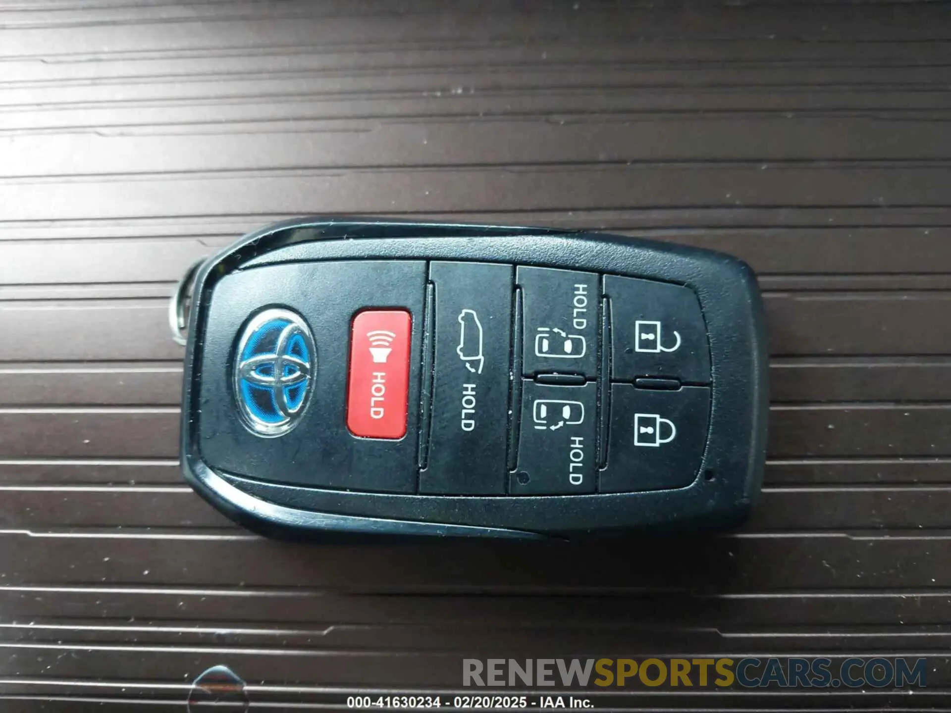 11 Фотография поврежденного автомобиля 5TDYRKEC4NS120170 TOYOTA SIENNA 2022