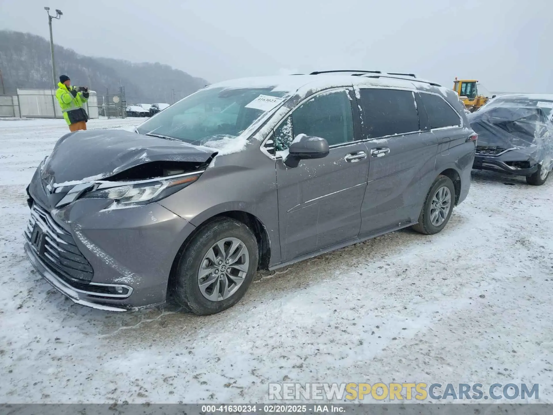 2 Фотография поврежденного автомобиля 5TDYRKEC4NS120170 TOYOTA SIENNA 2022