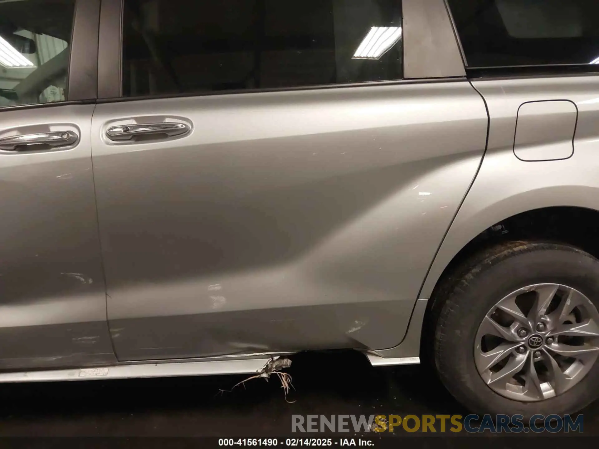 20 Фотография поврежденного автомобиля 5TDYRKEC6NS126603 TOYOTA SIENNA 2022