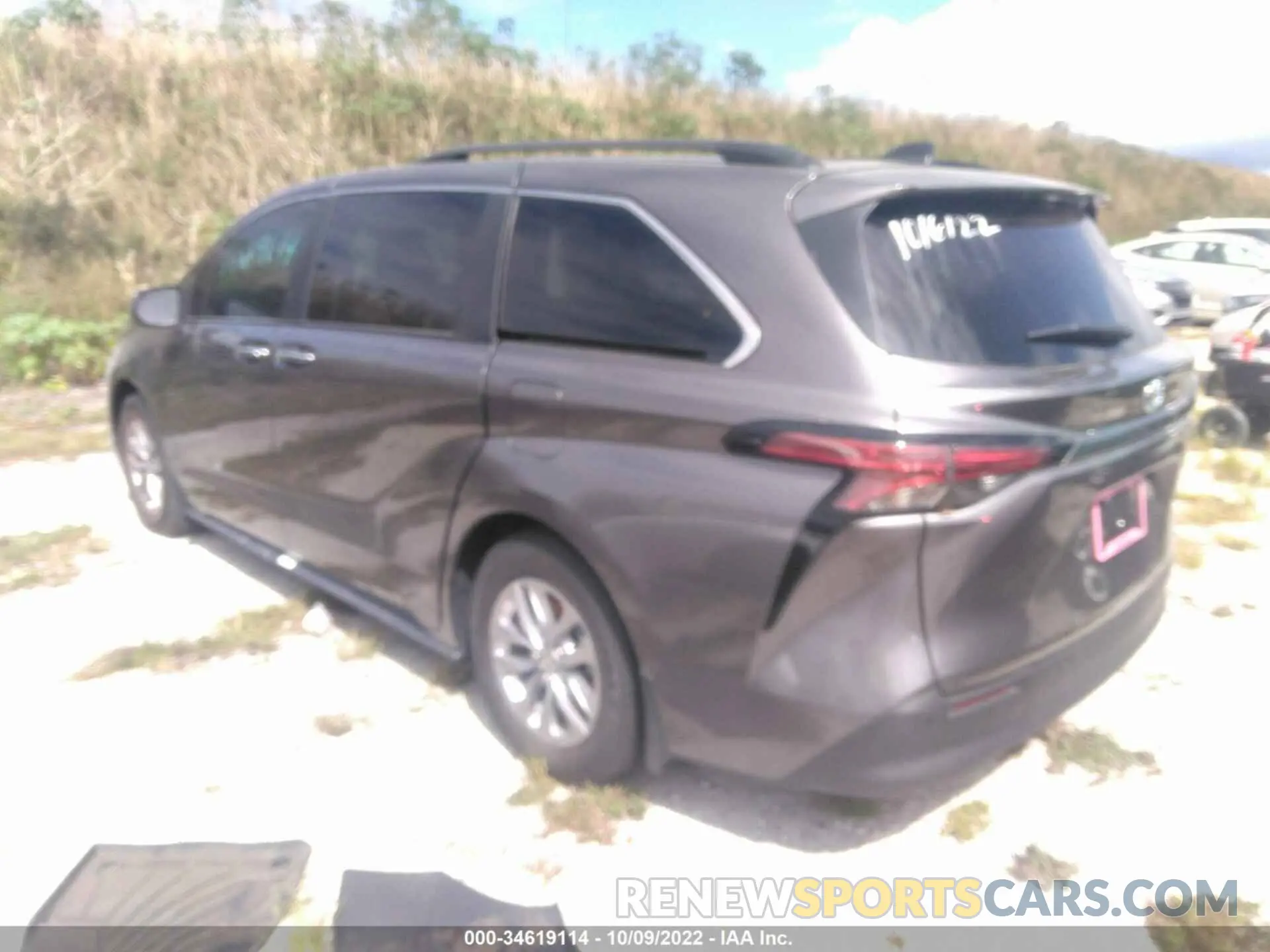 3 Фотография поврежденного автомобиля 5TDYRKECXNS124515 TOYOTA SIENNA 2022