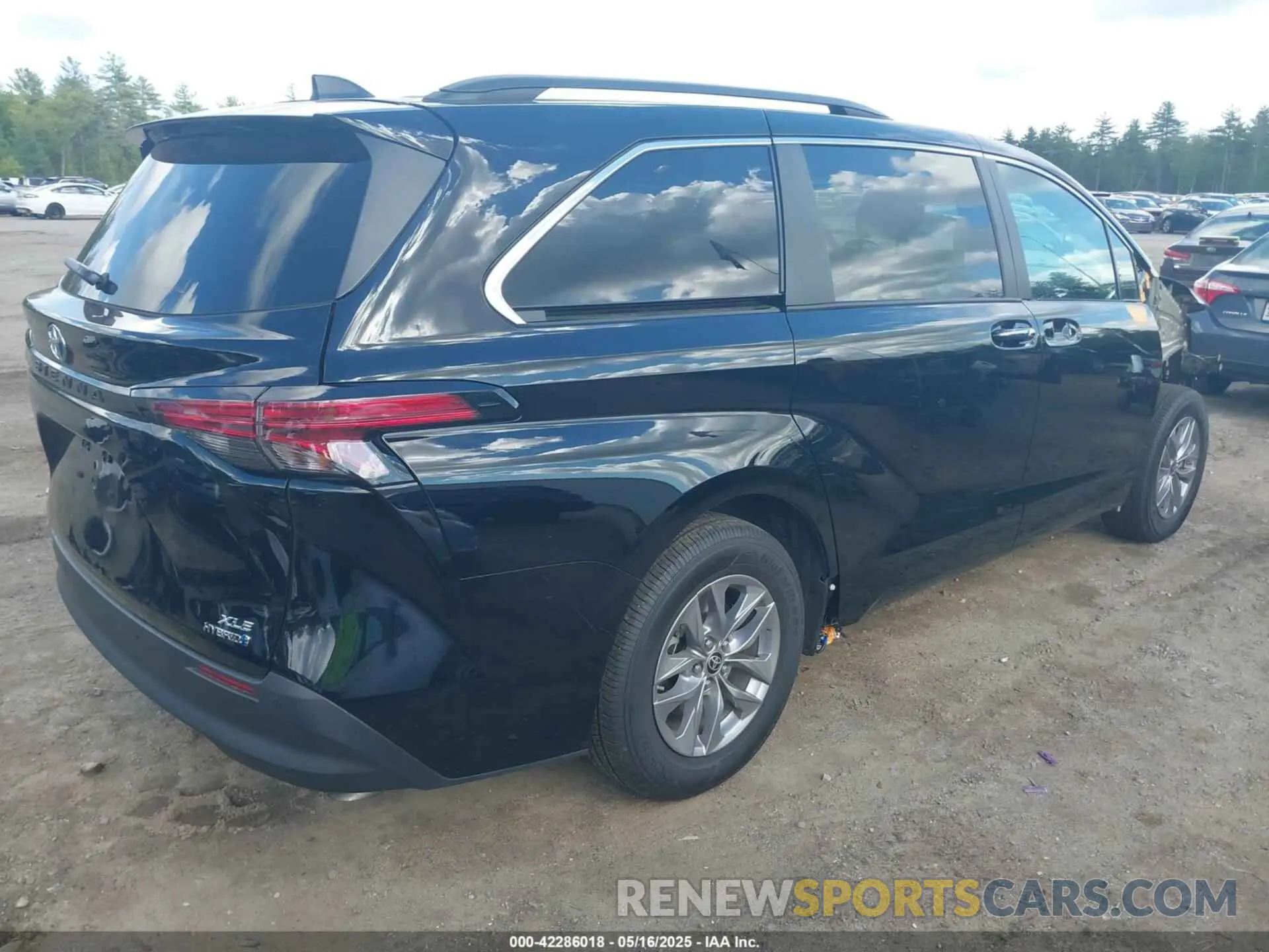 4 Фотография поврежденного автомобиля 5TDYSKFC2NS042734 TOYOTA SIENNA 2022