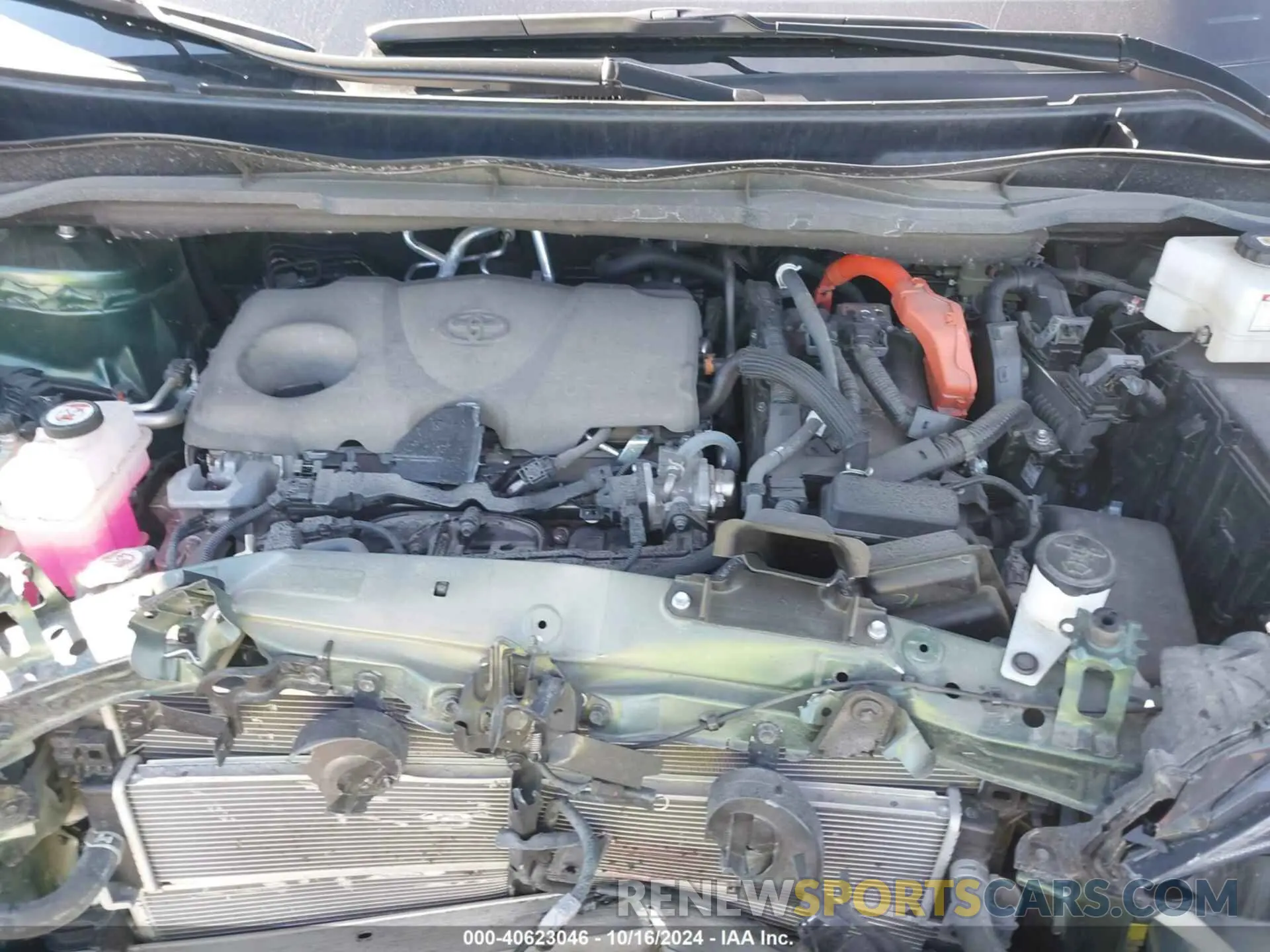 10 Photograph of a damaged car 5TDYSKFC6NS062002 TOYOTA SIENNA 2022