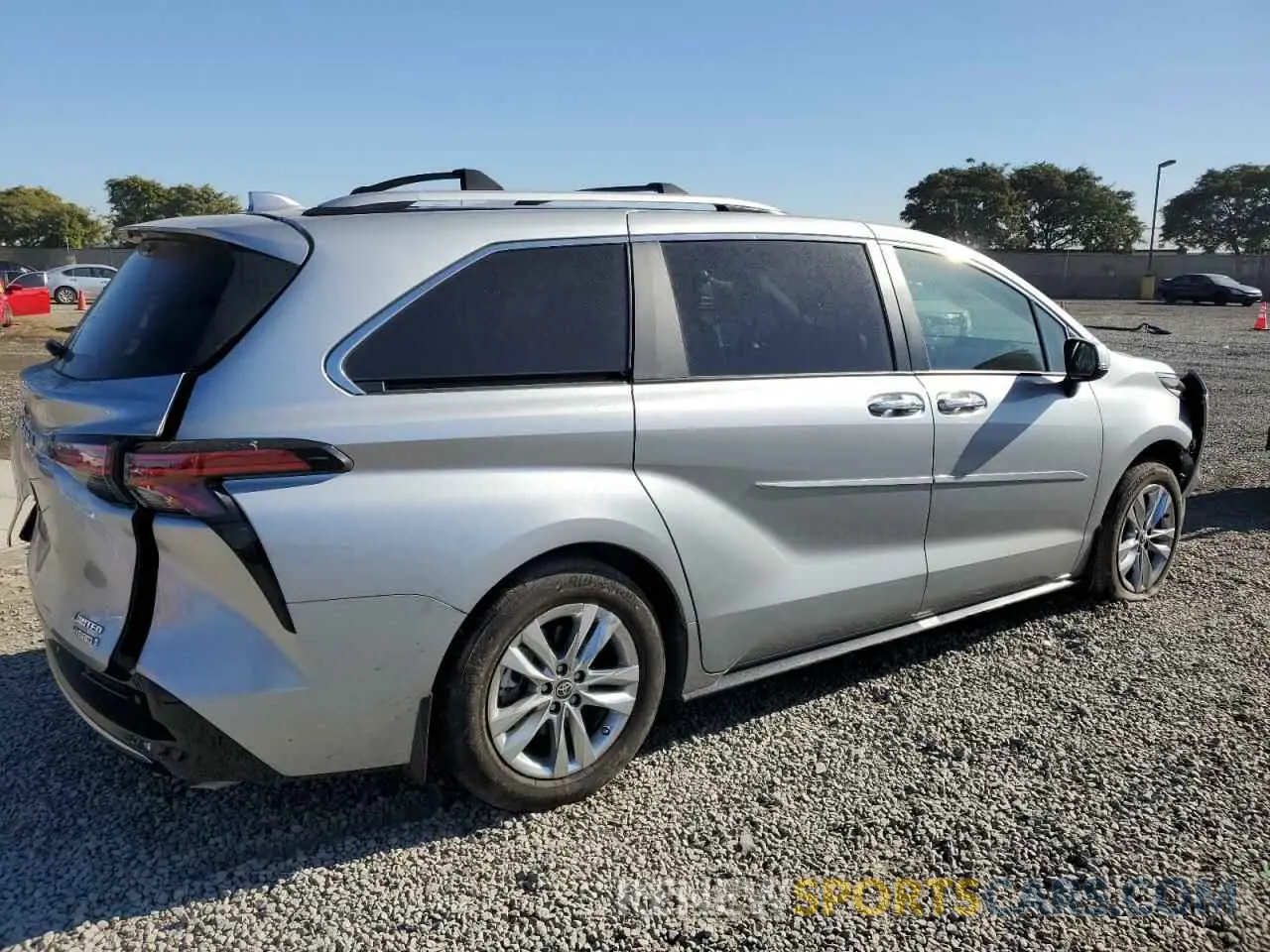 3 Фотография поврежденного автомобиля 5TDZRKEC2NS099310 TOYOTA SIENNA 2022