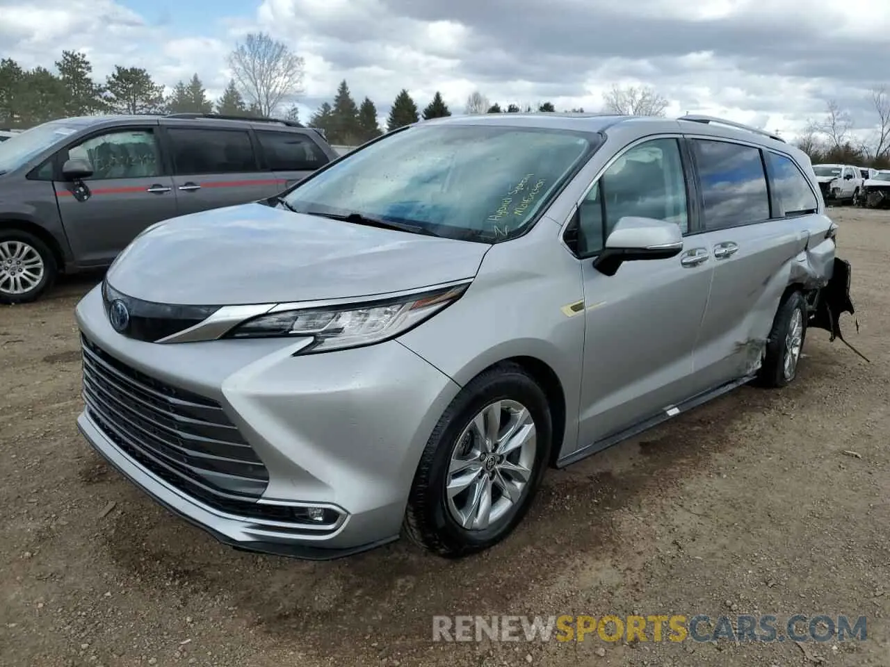1 Photograph of a damaged car 5TDZSKFC6NS041705 TOYOTA SIENNA 2022
