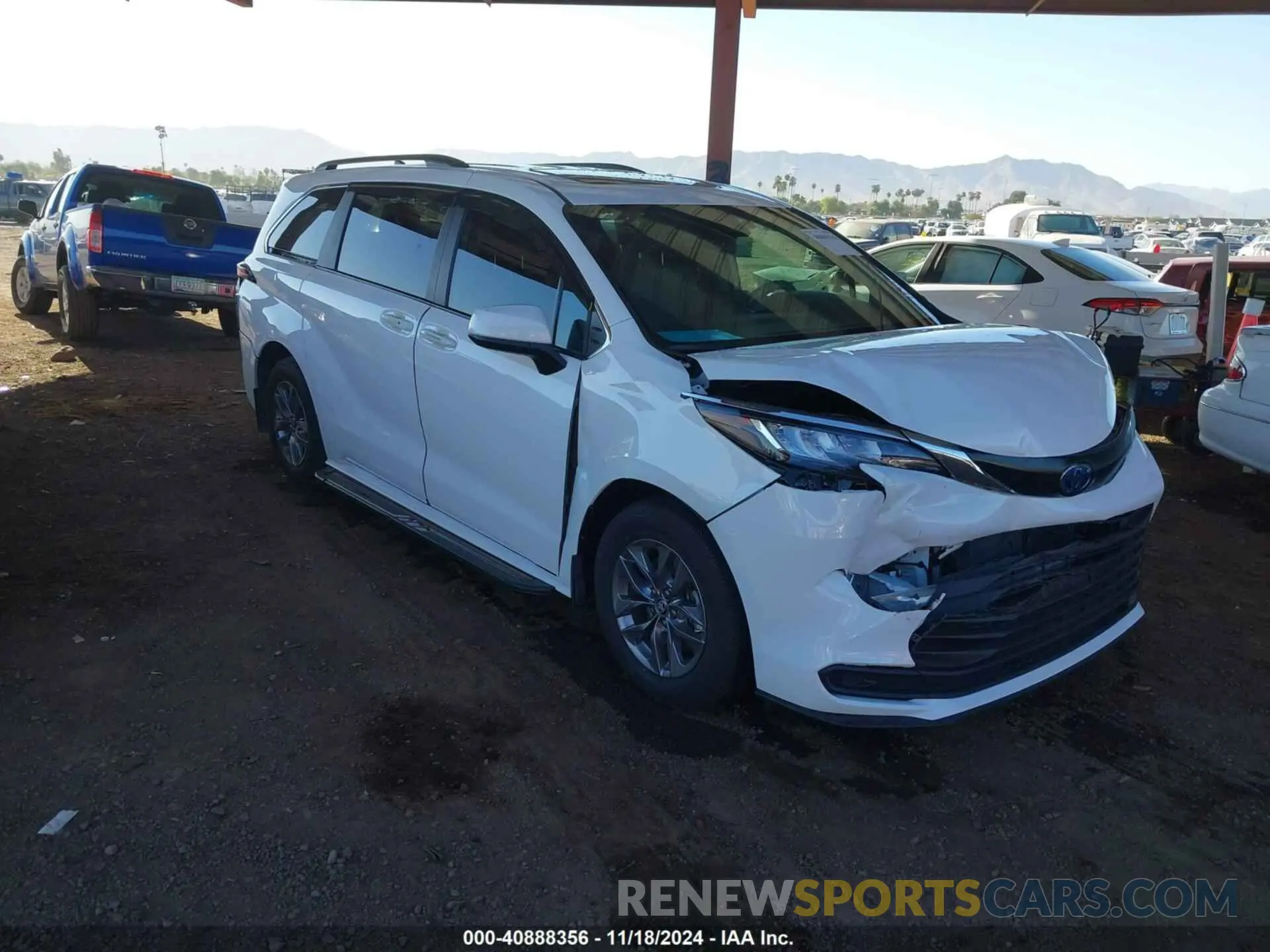 1 Photograph of a damaged car 5TDBSKFC4PS100903 TOYOTA SIENNA 2023