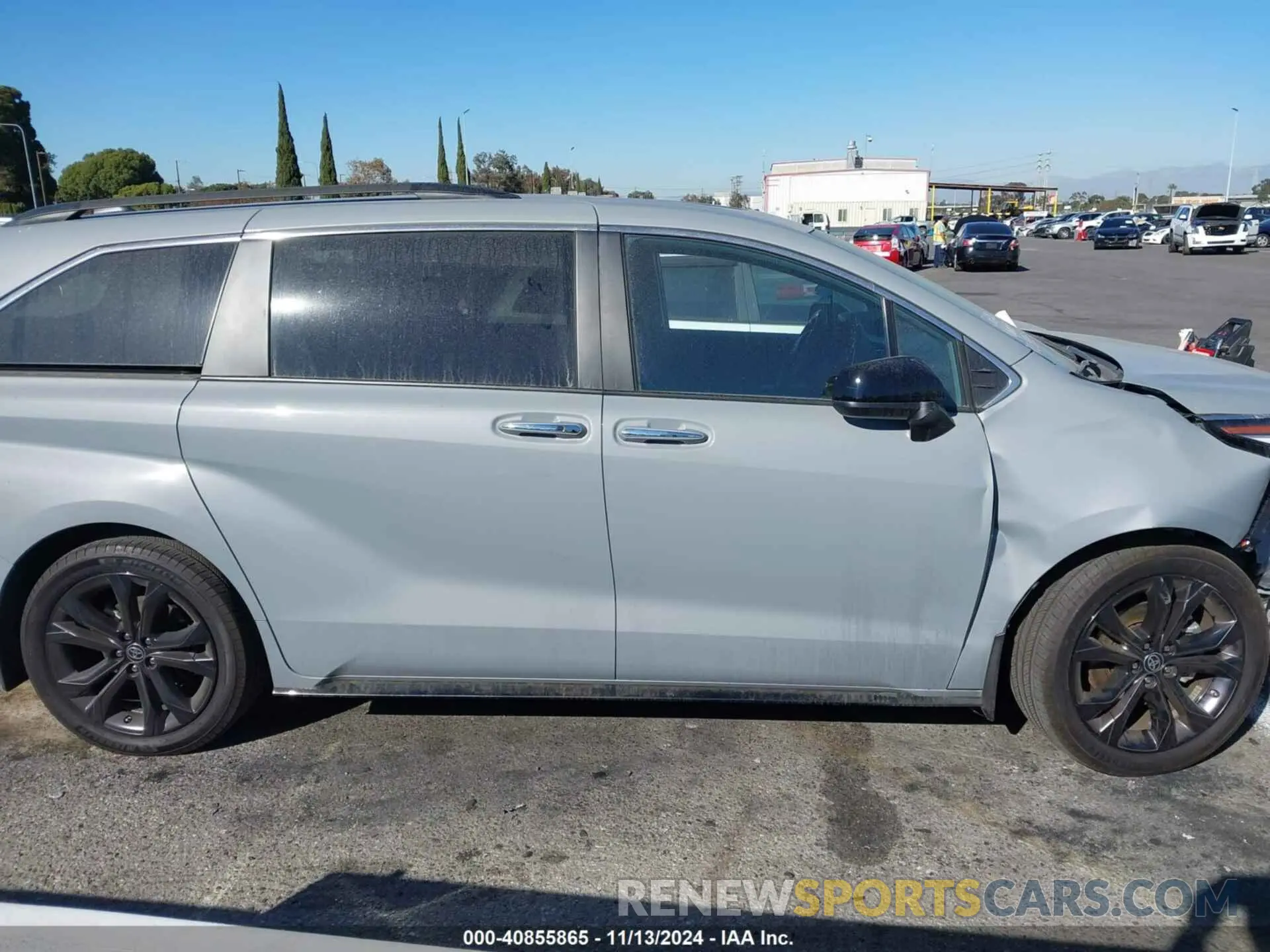 13 Фотография поврежденного автомобиля 5TDDRKEC6PS156167 TOYOTA SIENNA 2023