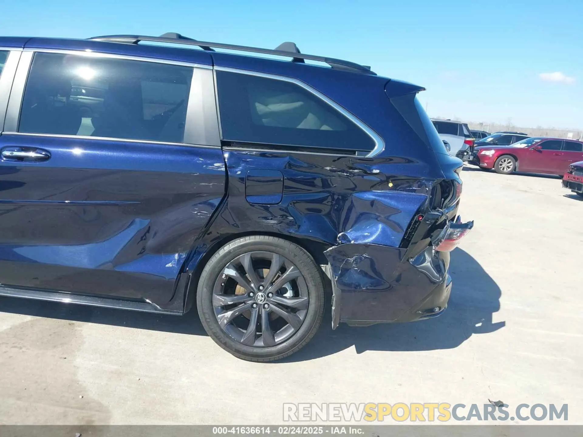 6 Фотография поврежденного автомобиля 5TDDRKEC9PS178325 TOYOTA SIENNA 2023