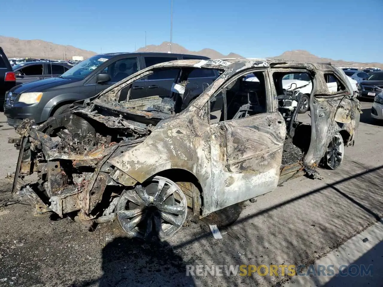 1 Photograph of a damaged car 5TDERKEC6PS155198 TOYOTA SIENNA 2023