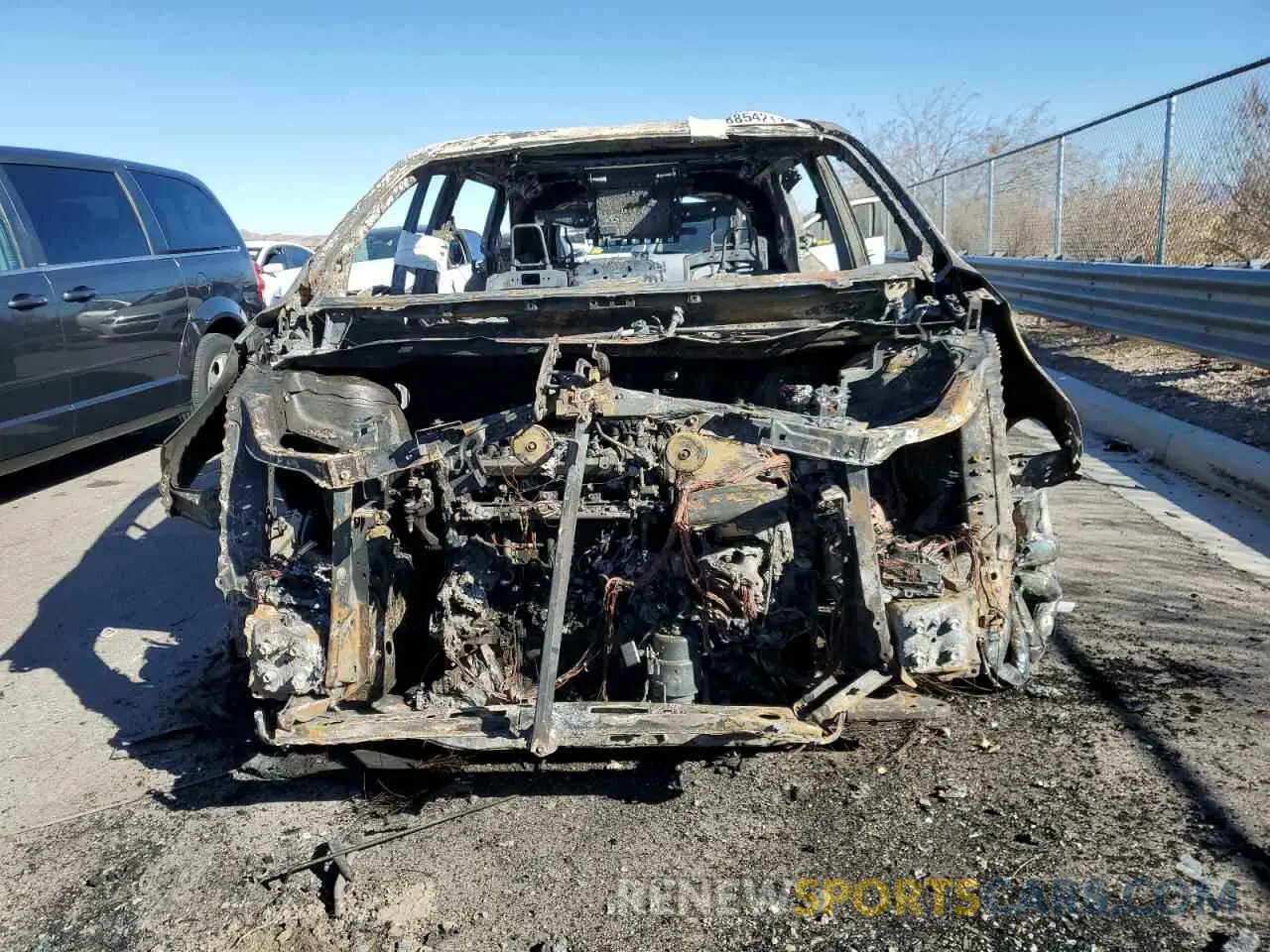 5 Photograph of a damaged car 5TDERKEC6PS155198 TOYOTA SIENNA 2023