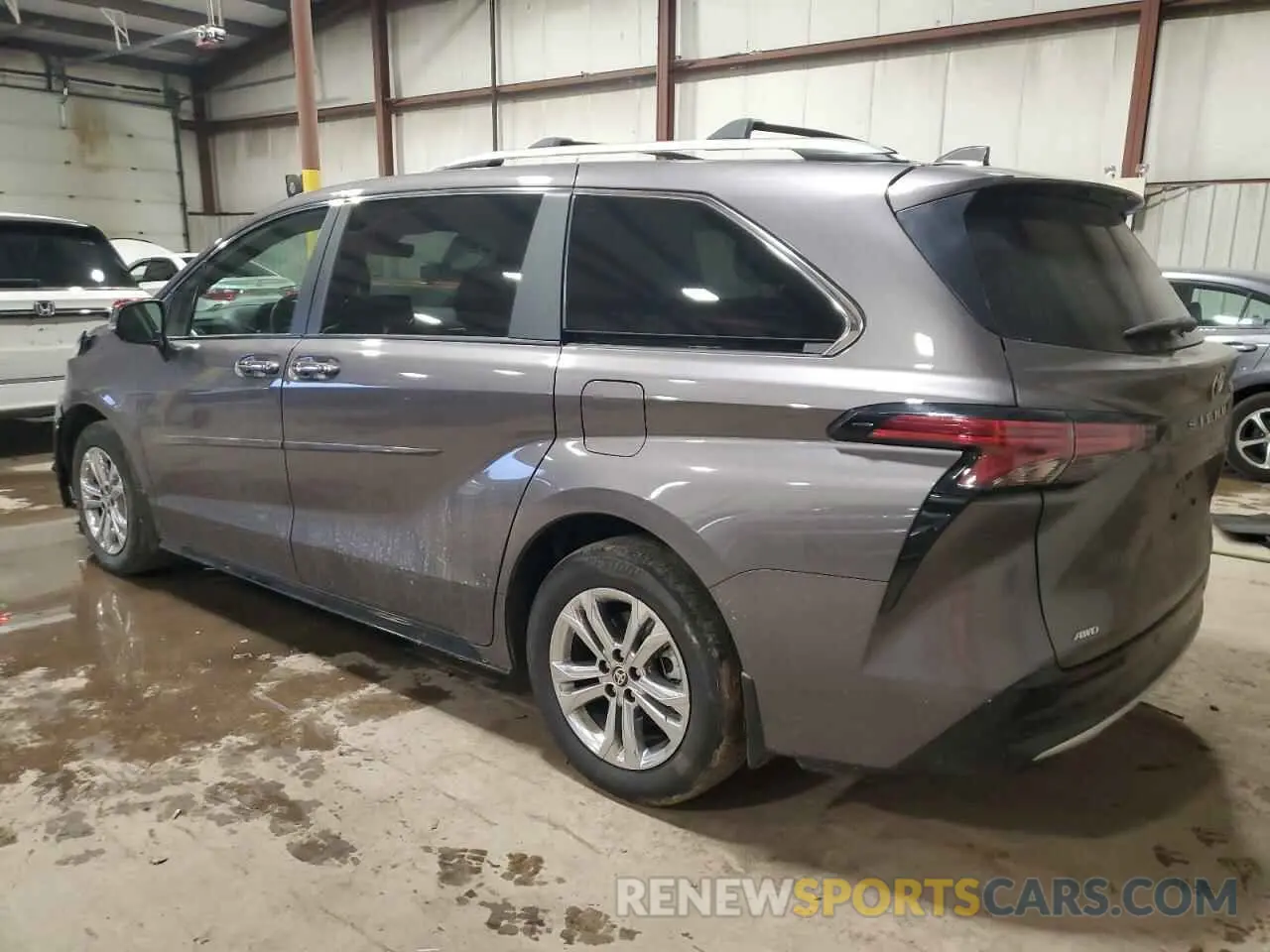 2 Фотография поврежденного автомобиля 5TDESKFC7PS082748 TOYOTA SIENNA 2023