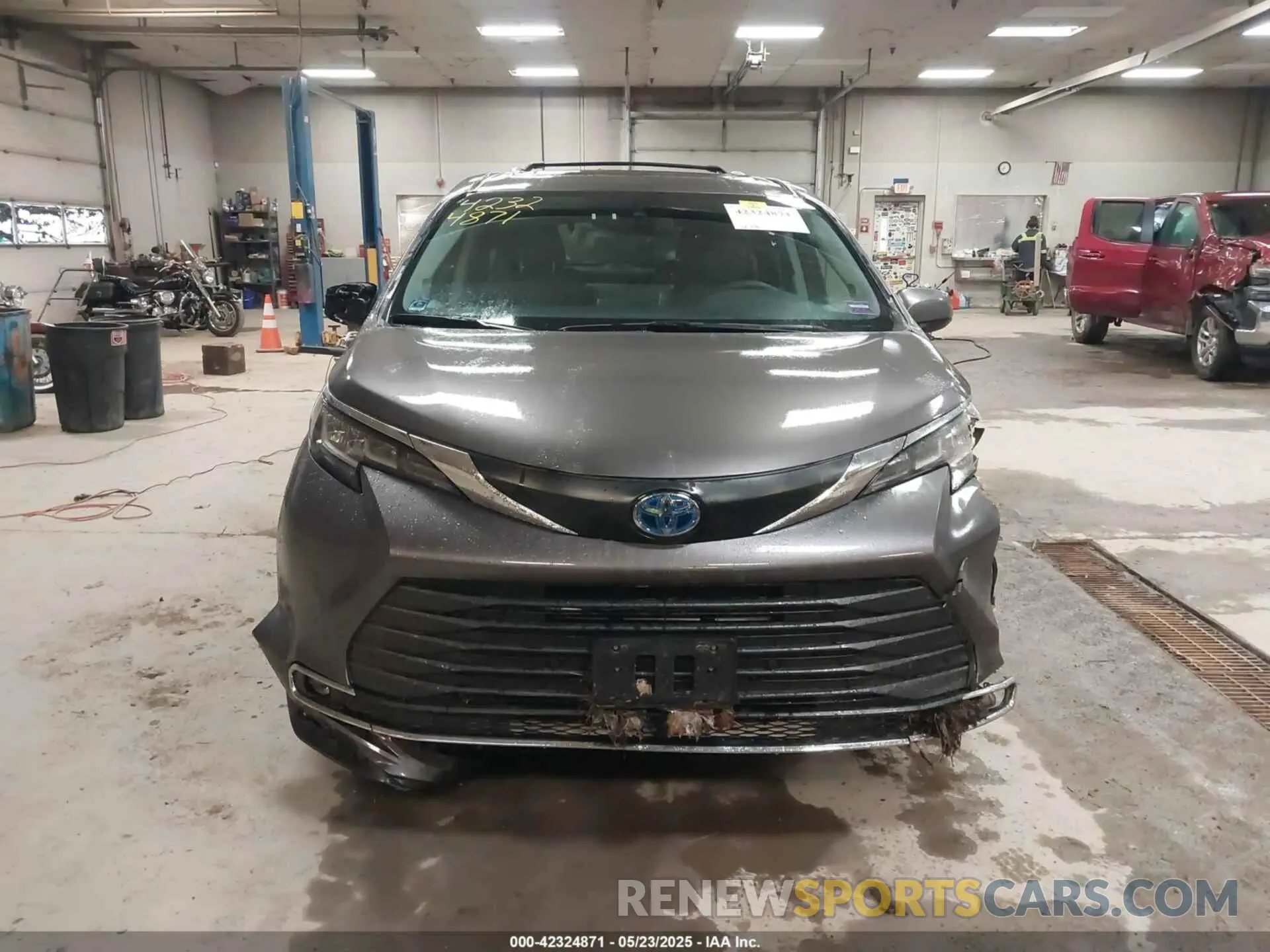 12 Фотография поврежденного автомобиля 5TDJSKFC0PS099650 TOYOTA SIENNA 2023