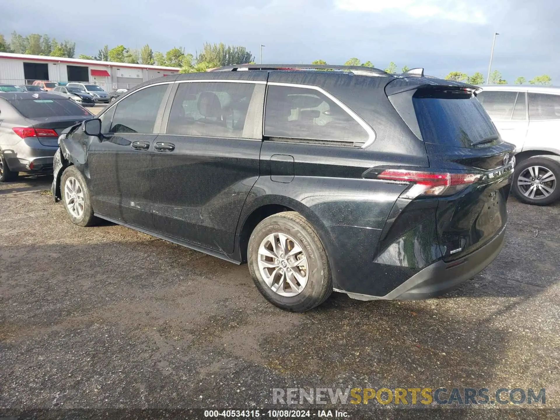 3 Photograph of a damaged car 5TDKRKEC4PS164937 TOYOTA SIENNA 2023