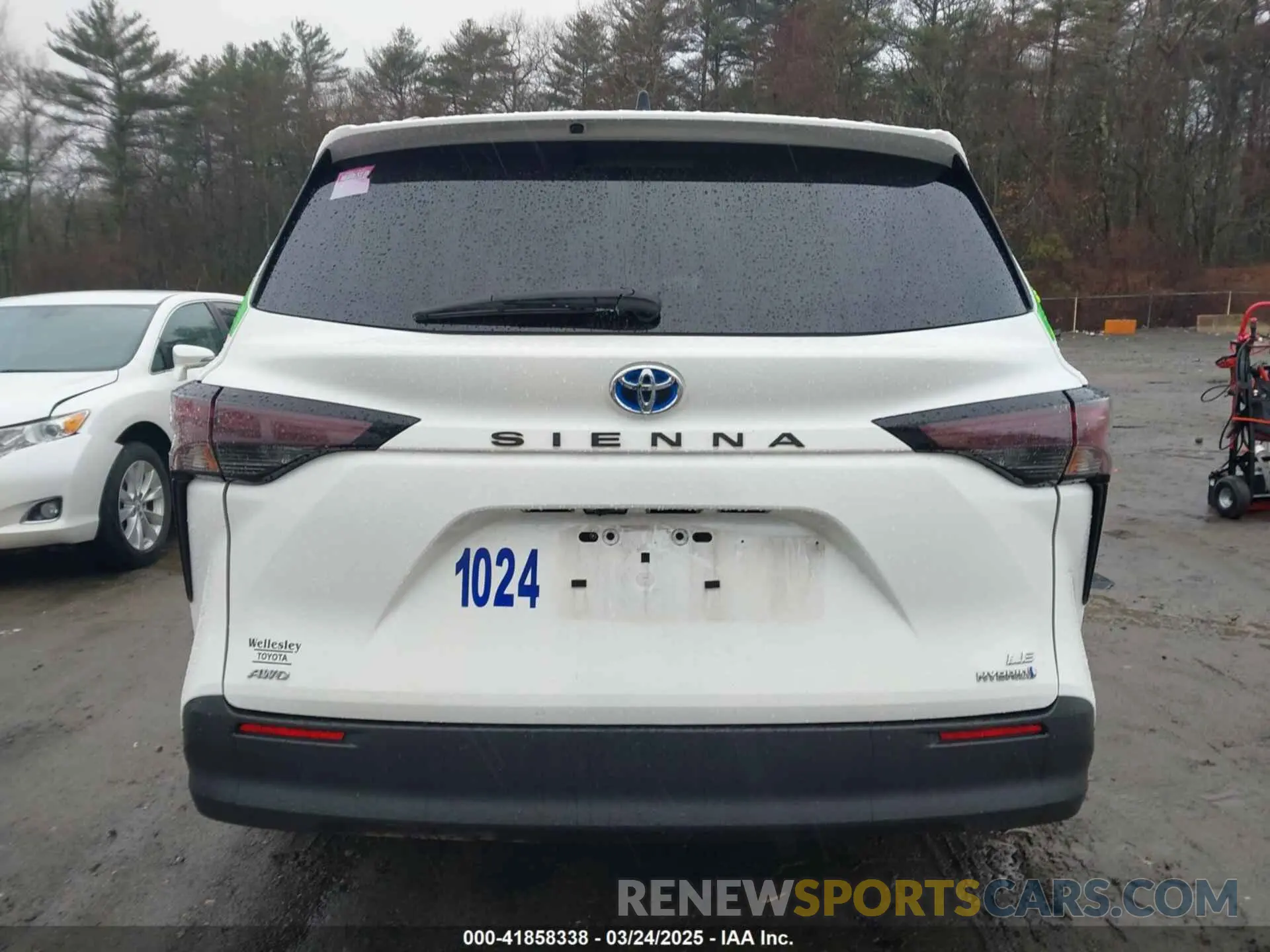 17 Фотография поврежденного автомобиля 5TDKSKFC0PS077118 TOYOTA SIENNA 2023