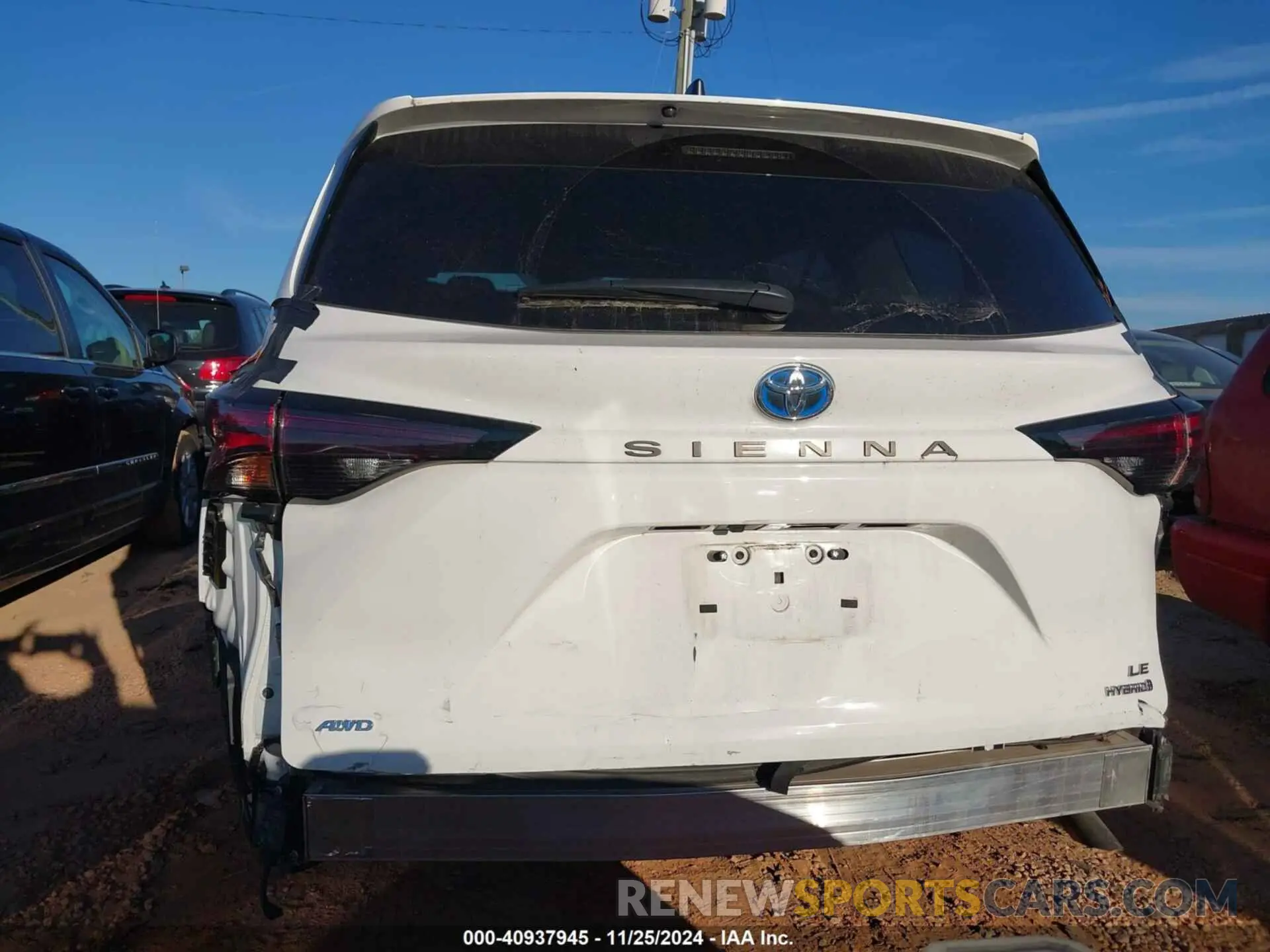 17 Фотография поврежденного автомобиля 5TDKSKFC0PS099460 TOYOTA SIENNA 2023