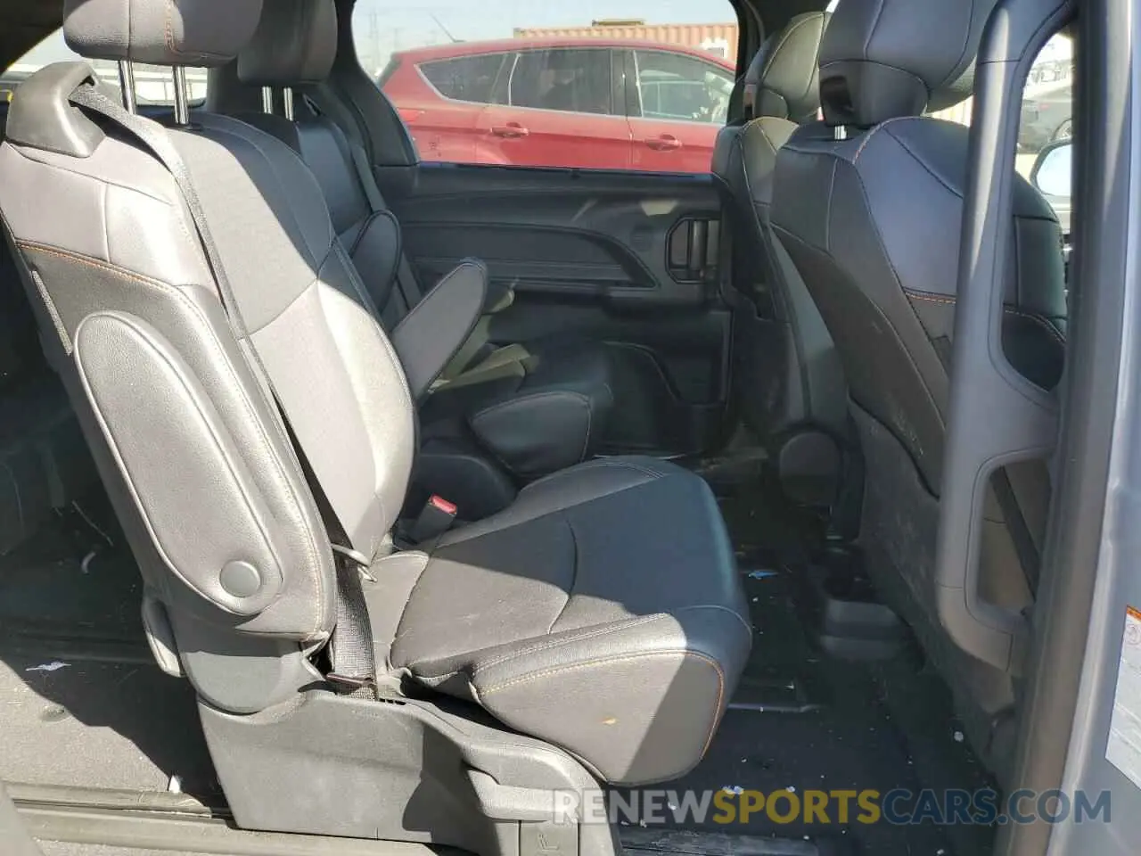 11 Фотография поврежденного автомобиля 5TDXSKFC9PS088477 TOYOTA SIENNA 2023