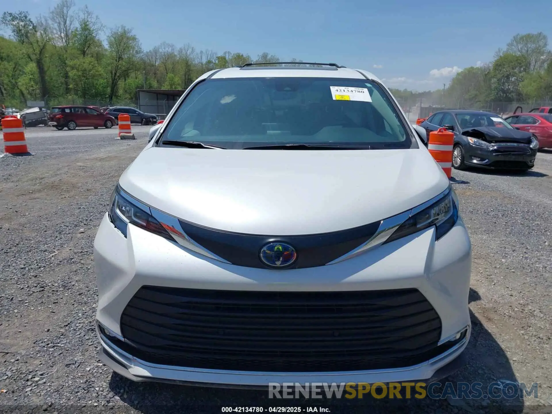 12 Фотография поврежденного автомобиля 5TDYSKFC3PS075938 TOYOTA SIENNA 2023