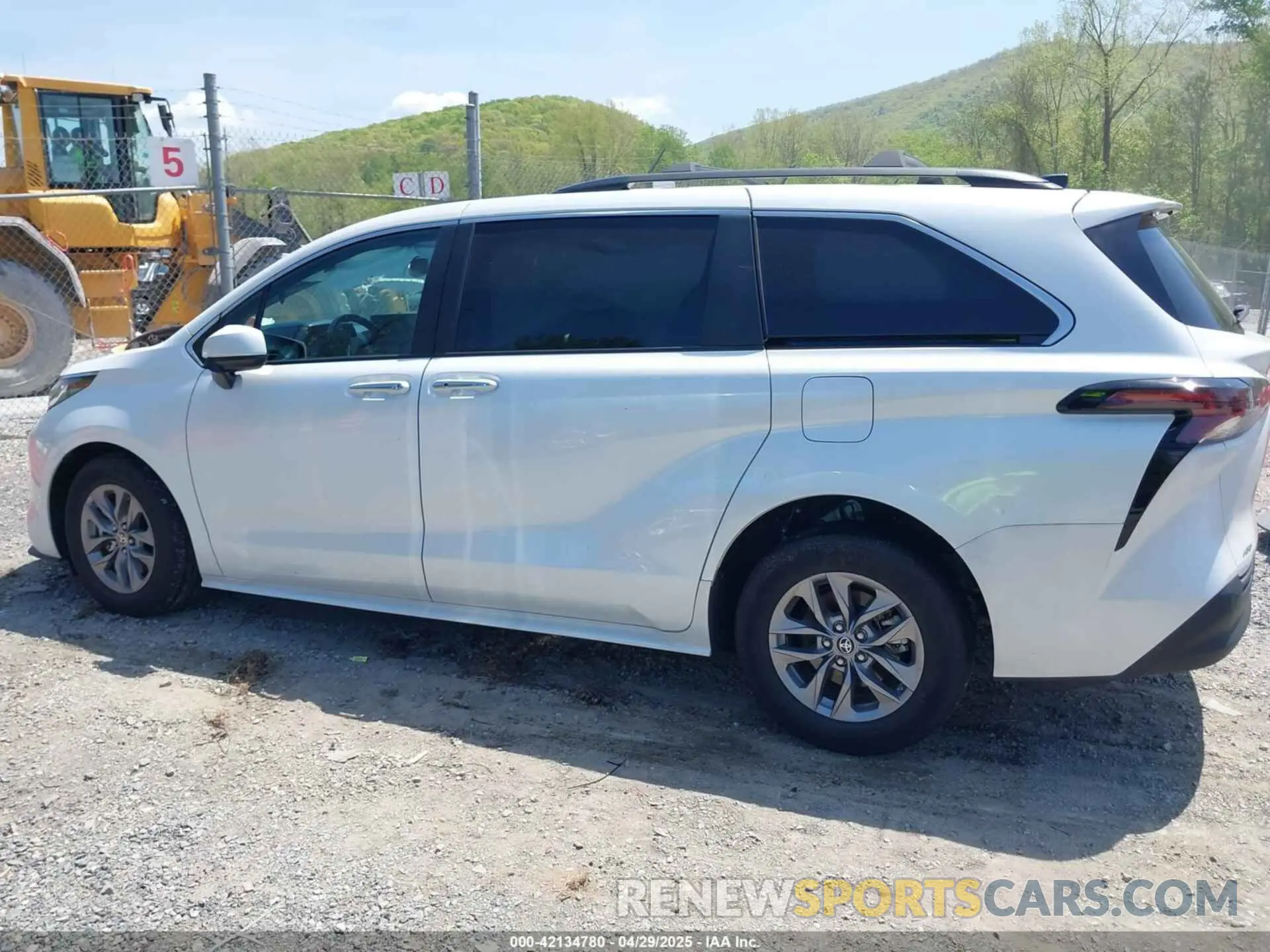 14 Фотография поврежденного автомобиля 5TDYSKFC3PS075938 TOYOTA SIENNA 2023