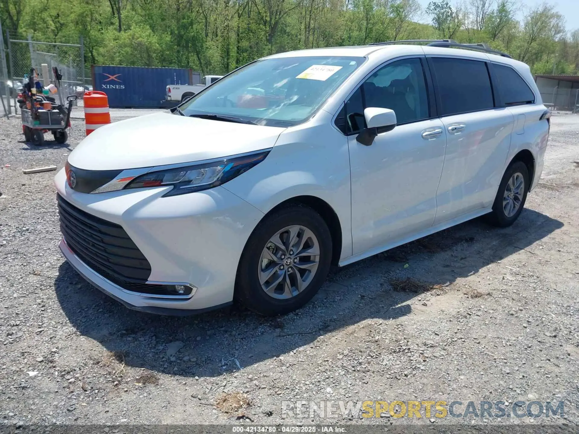 2 Фотография поврежденного автомобиля 5TDYSKFC3PS075938 TOYOTA SIENNA 2023