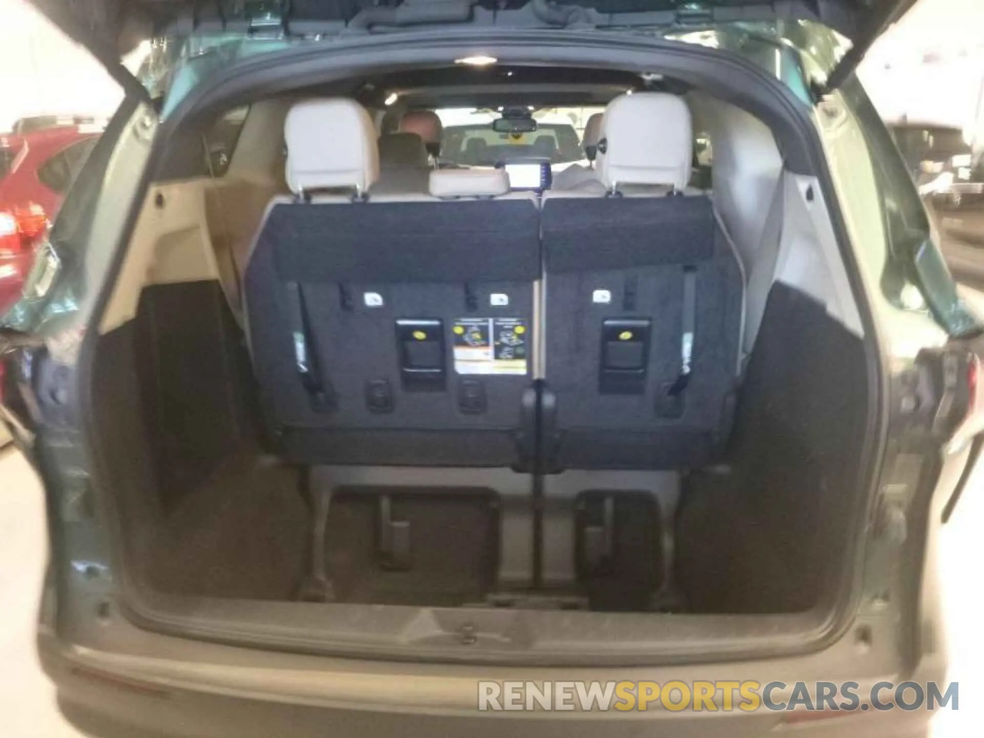 13 Фотография поврежденного автомобиля 5TDYSKFC8PS088314 TOYOTA SIENNA 2023
