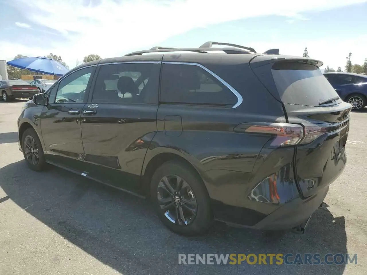 2 Photograph of a damaged car 5TDCSKFC4RS117272 TOYOTA SIENNA 2024