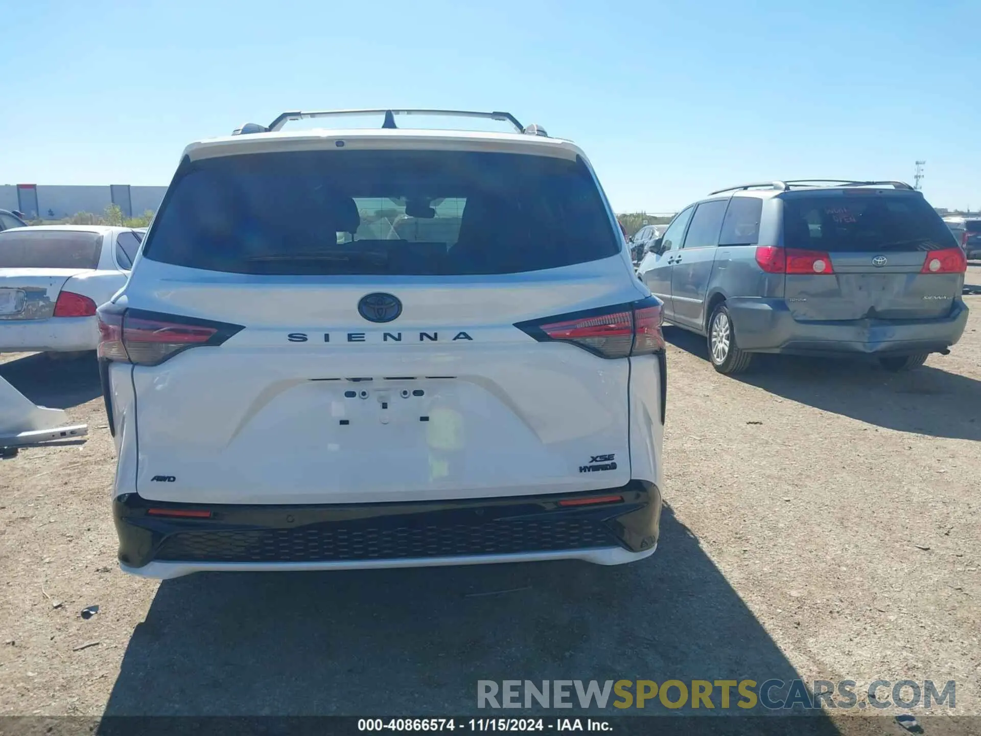 16 Photograph of a damaged car 5TDCSKFC8RS124497 TOYOTA SIENNA 2024