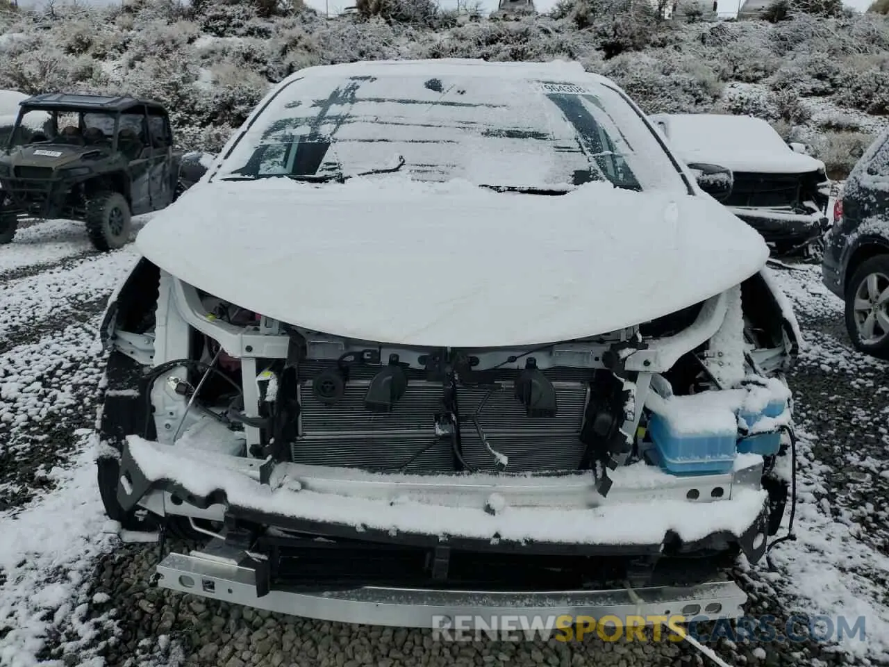 5 Photograph of a damaged car 5TDDSKFC6RS134000 TOYOTA SIENNA 2024