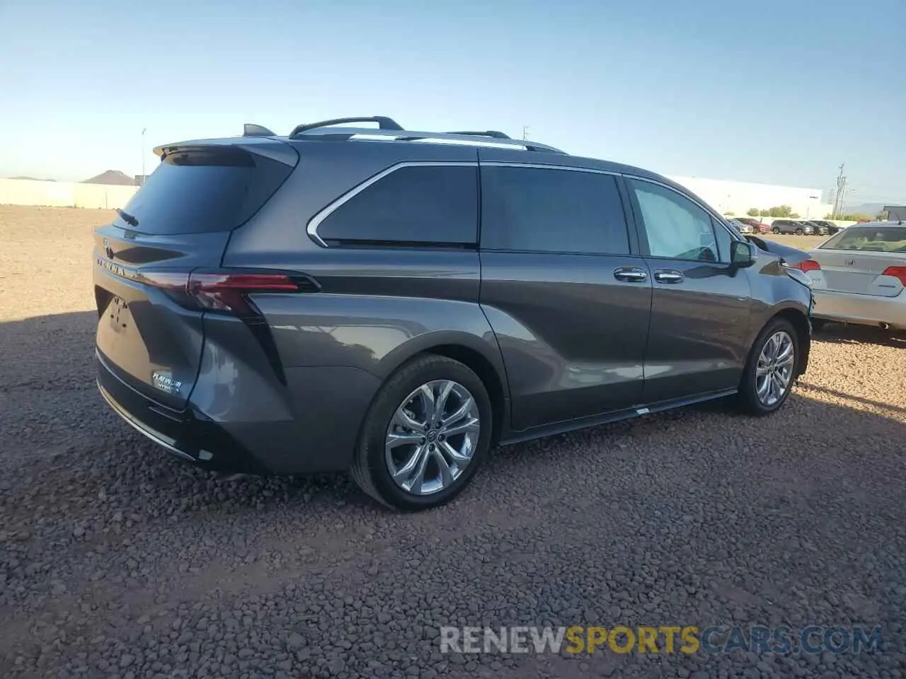 3 Photograph of a damaged car 5TDERKEC8RS186052 TOYOTA SIENNA 2024