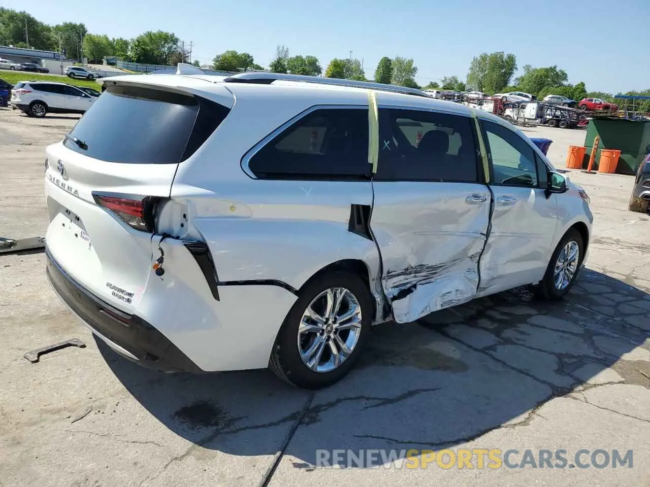 3 Фотография поврежденного автомобиля 5TDESKFC5RS142111 TOYOTA SIENNA 2024
