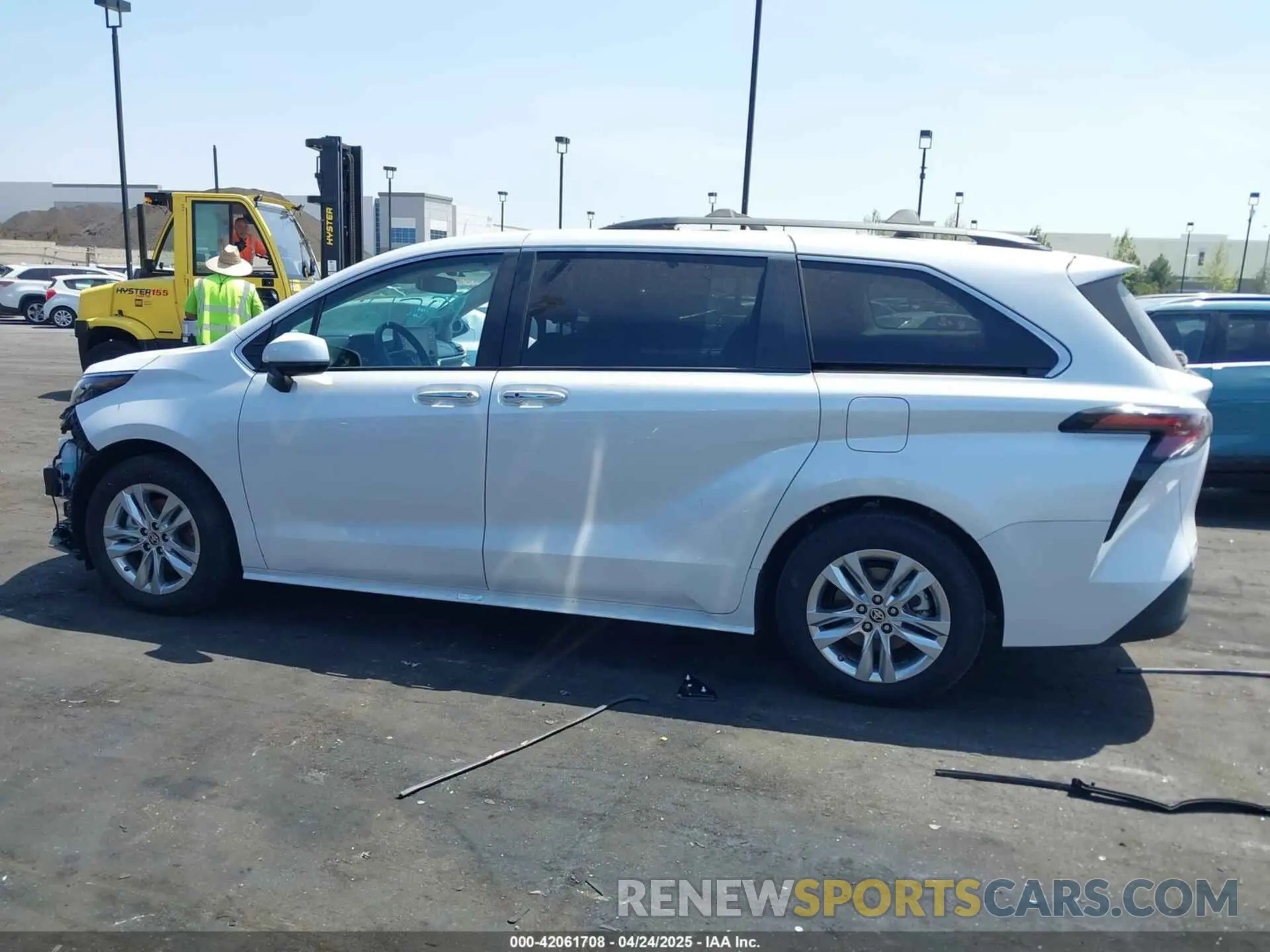 15 Фотография поврежденного автомобиля 5TDJSKFC9RS111099 TOYOTA SIENNA 2024