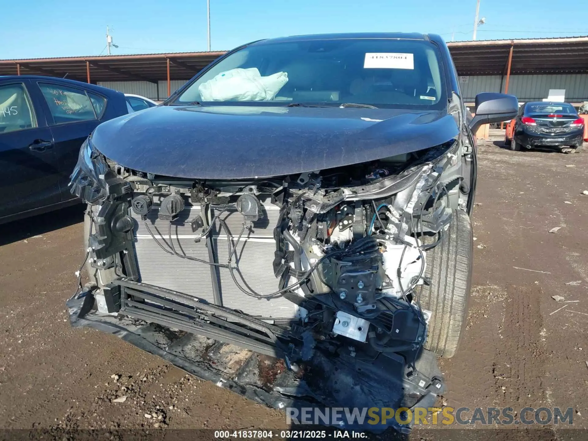6 Photograph of a damaged car 5TDYRKEC3RS218404 TOYOTA SIENNA 2024