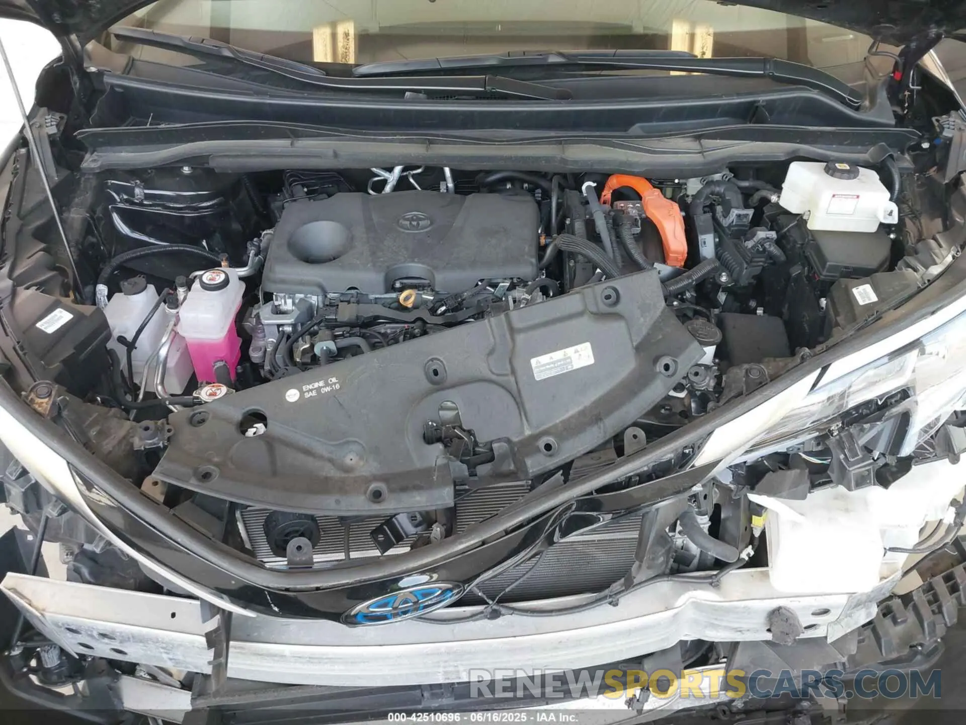 10 Фотография поврежденного автомобиля 5TDZSKFC2RS125364 TOYOTA SIENNA 2024