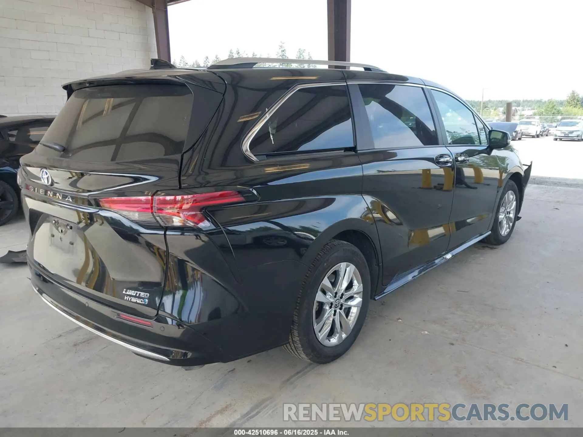 4 Фотография поврежденного автомобиля 5TDZSKFC2RS125364 TOYOTA SIENNA 2024
