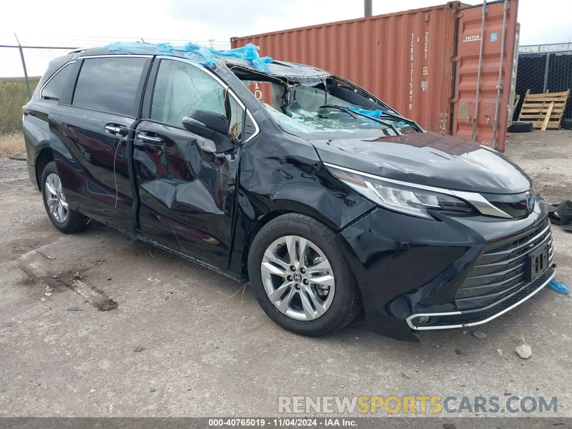 1 Фотография поврежденного автомобиля 5TDZSKFC7RS114599 TOYOTA SIENNA 2024