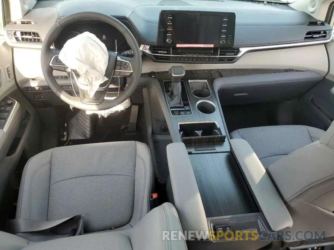 8 Фотография поврежденного автомобиля 5TDZSKFC9RS146938 TOYOTA SIENNA 2024