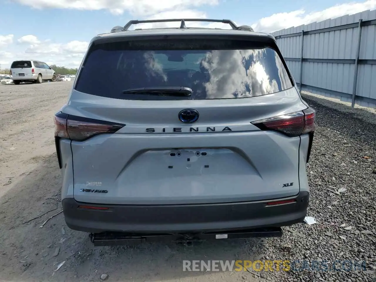 6 Photograph of a damaged car 5TDCSKFC1SS155466 TOYOTA SIENNA 2025