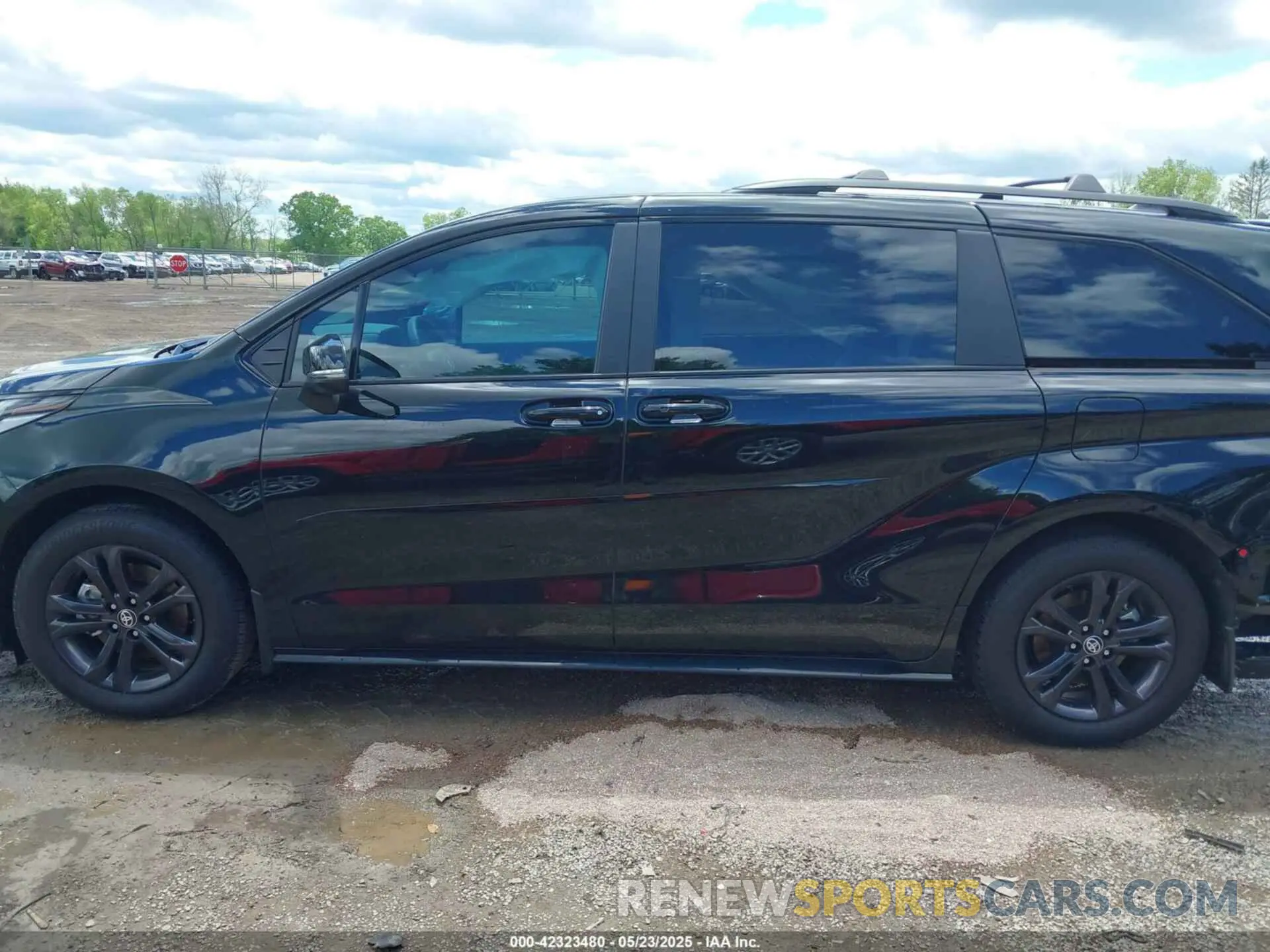 15 Фотография поврежденного автомобиля 5TDCSKFCXSS156213 TOYOTA SIENNA 2025