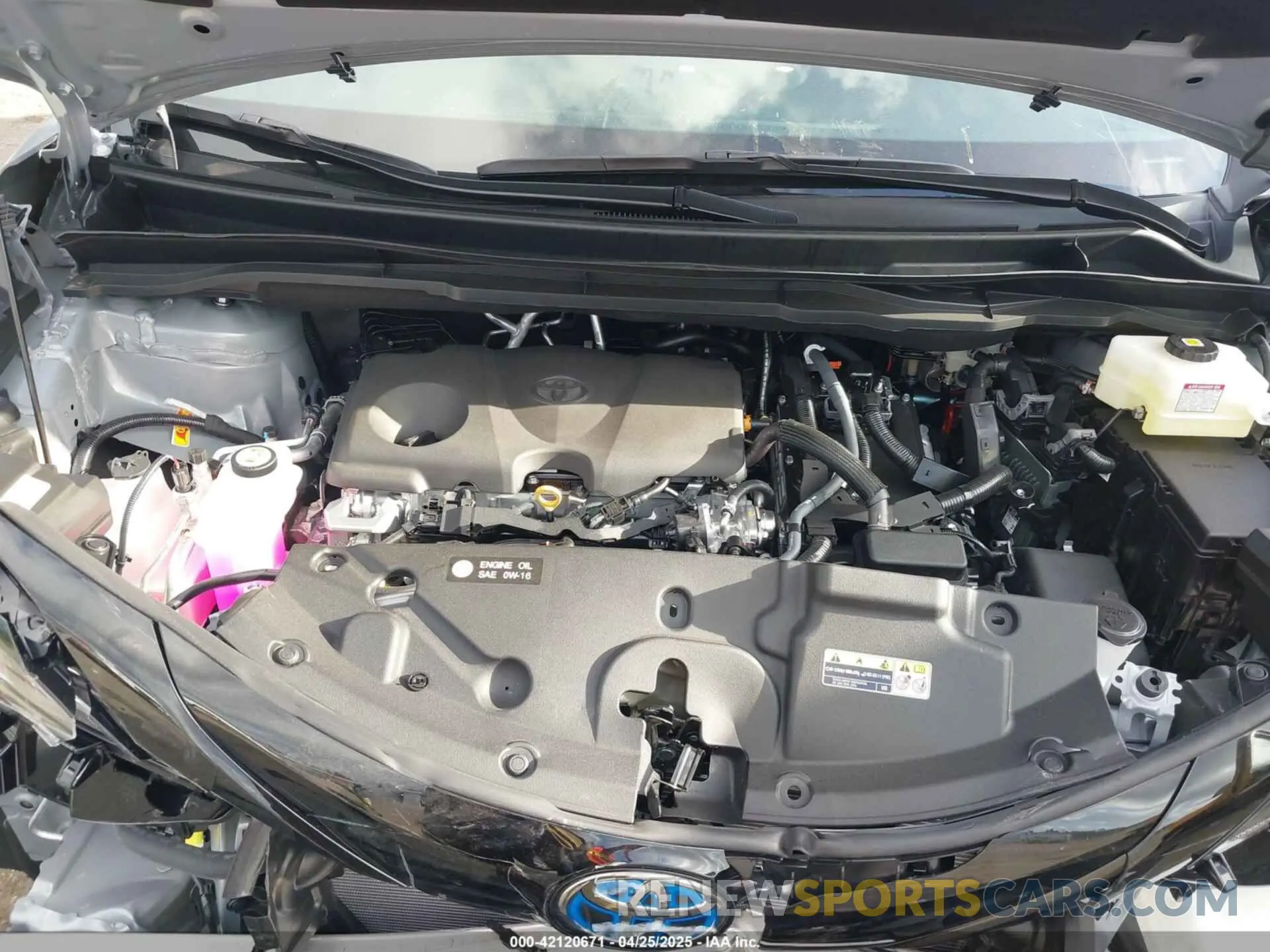10 Фотография поврежденного автомобиля 5TDDRKEC5SS252980 TOYOTA SIENNA 2025