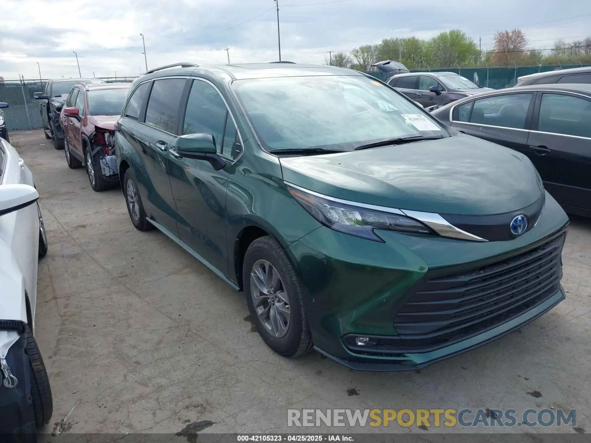 1 Photograph of a damaged car 5TDJSKFC5SS166414 TOYOTA SIENNA 2025