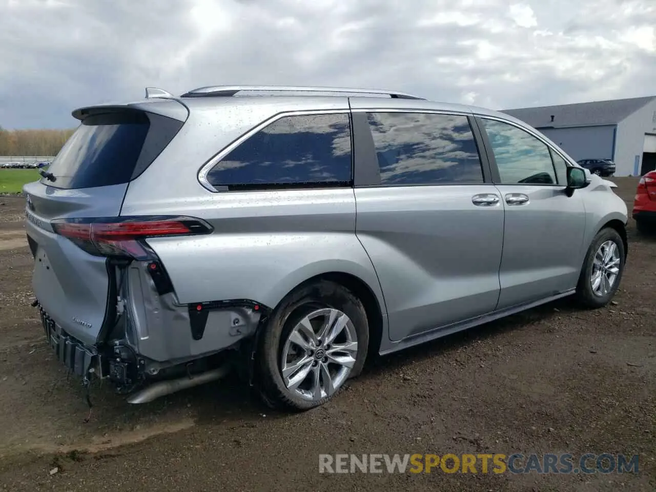 3 Photograph of a damaged car 5TDZSKFC2SS164445 TOYOTA SIENNA 2025