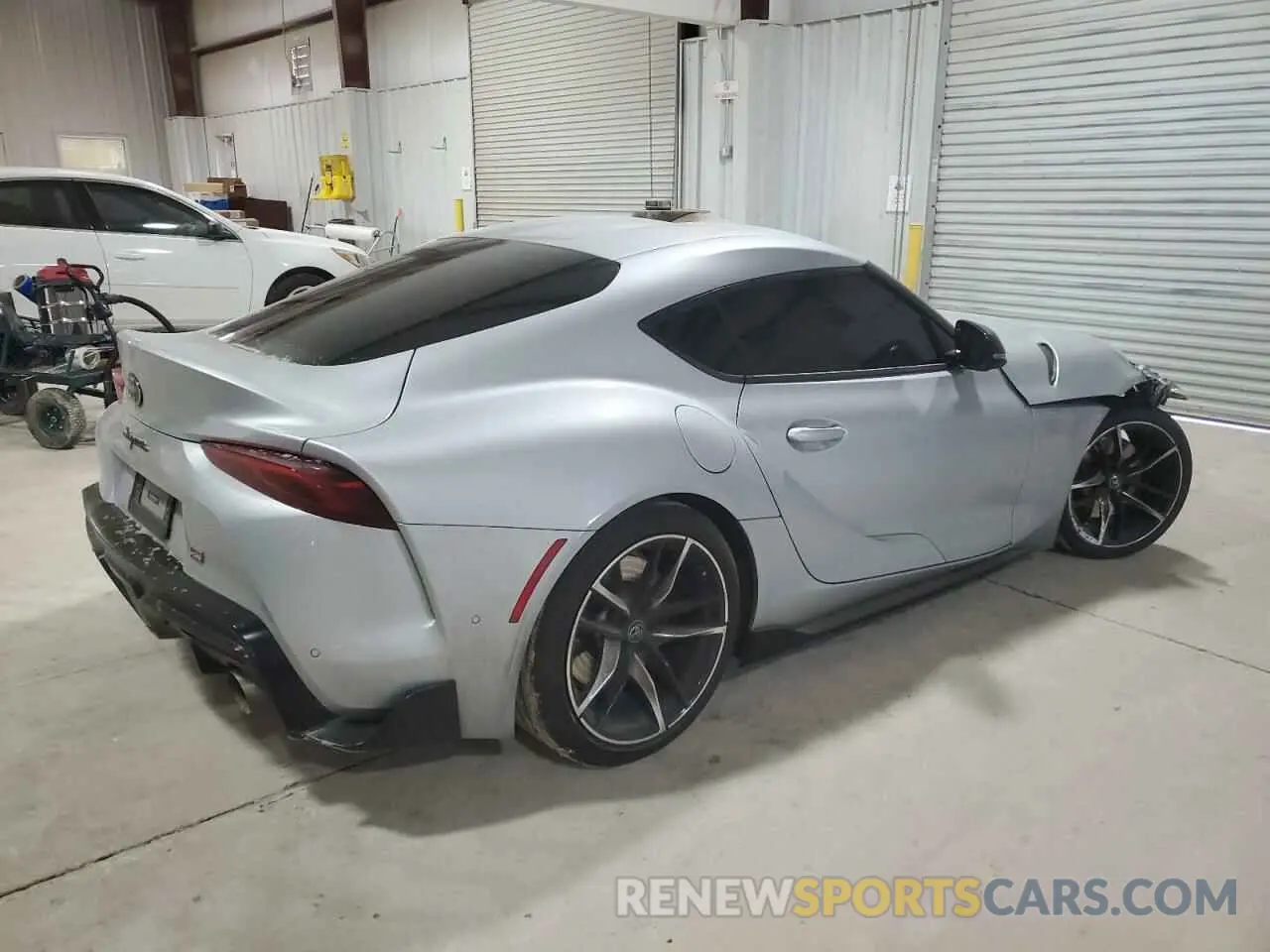 3 Фотография поврежденного автомобиля WZ1DB0C04MW045065 TOYOTA SUPRA 2021