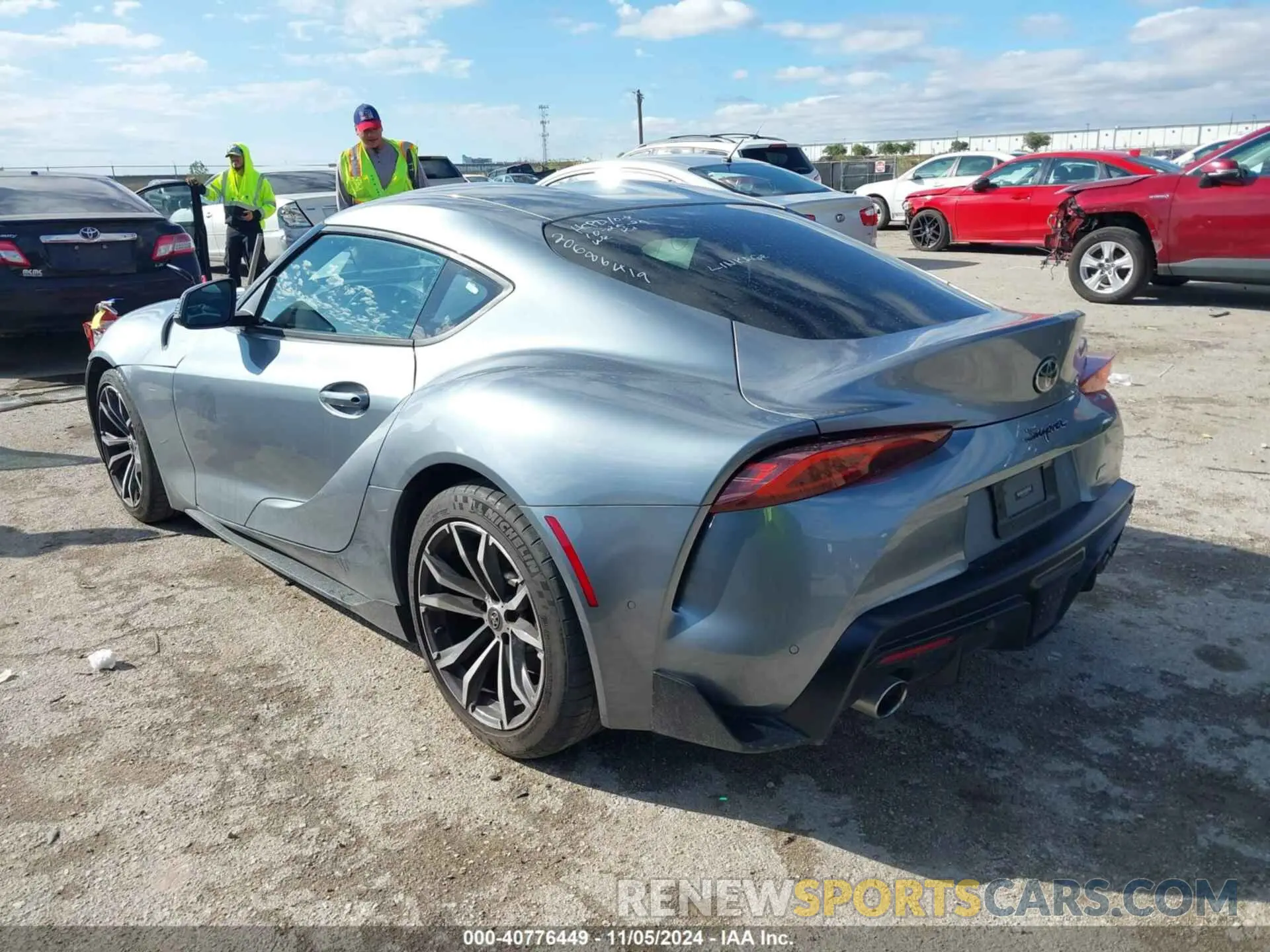 3 Фотография поврежденного автомобиля WZ1DB2C01MW041227 TOYOTA SUPRA 2021