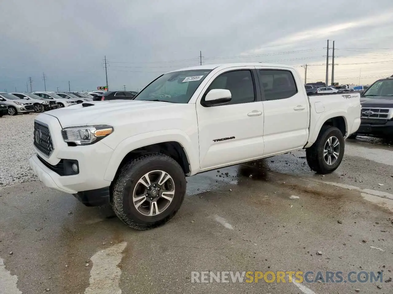 1 Photograph of a damaged car 3TMAZ5CN0KM095352 TOYOTA TACOMA 2019