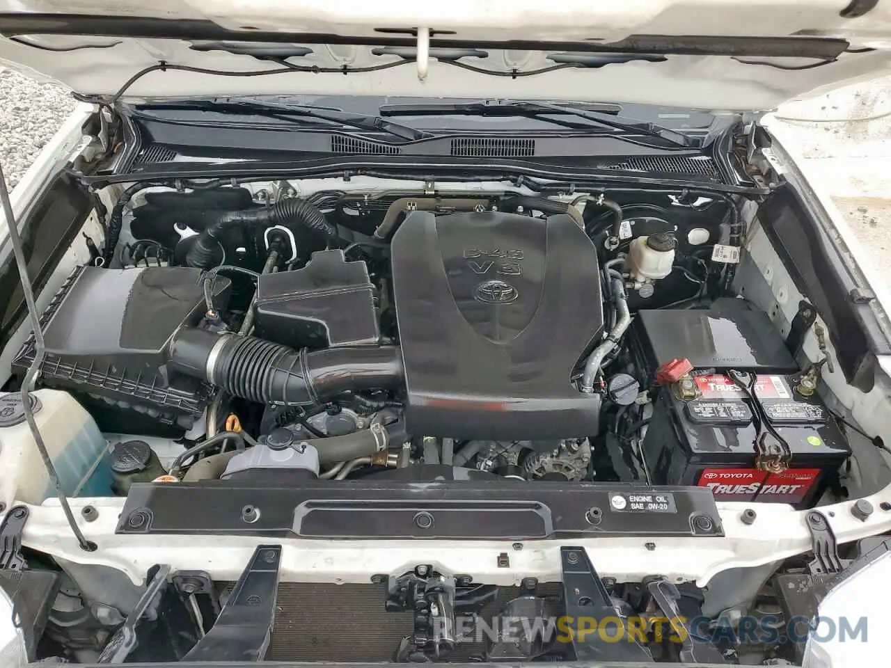 11 Photograph of a damaged car 3TMAZ5CN0KM095352 TOYOTA TACOMA 2019