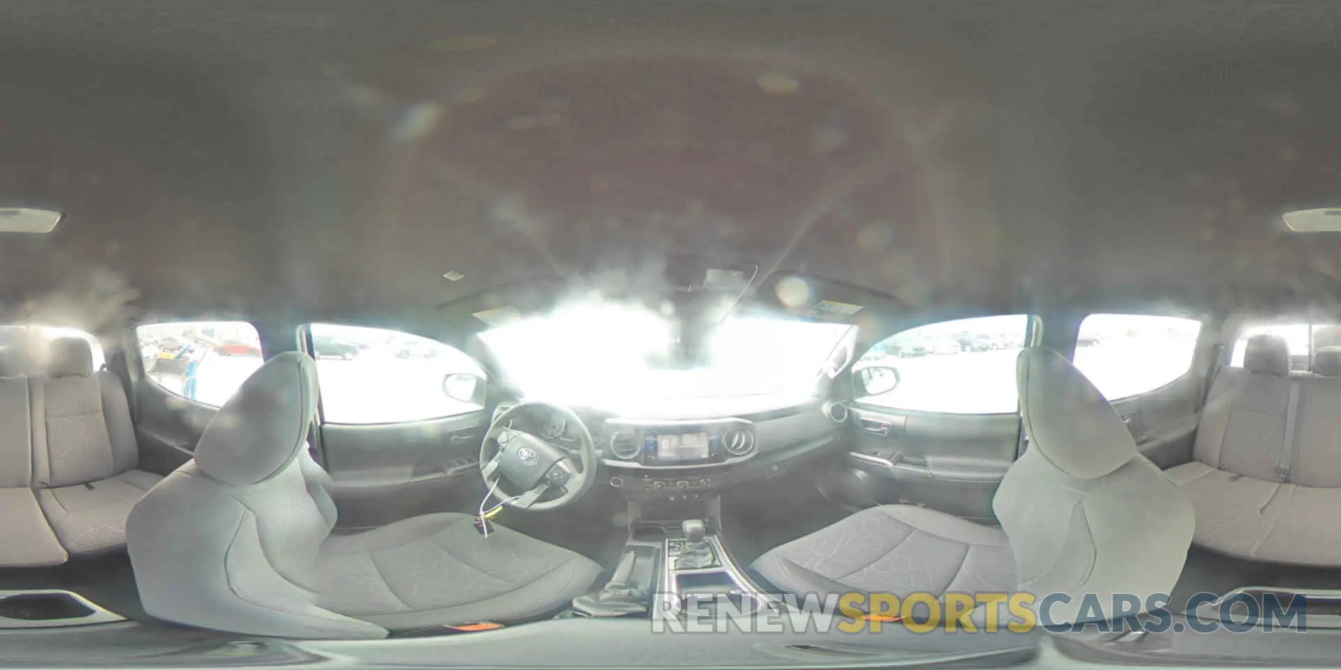 15 Photograph of a damaged car 3TMAZ5CN0KM095352 TOYOTA TACOMA 2019