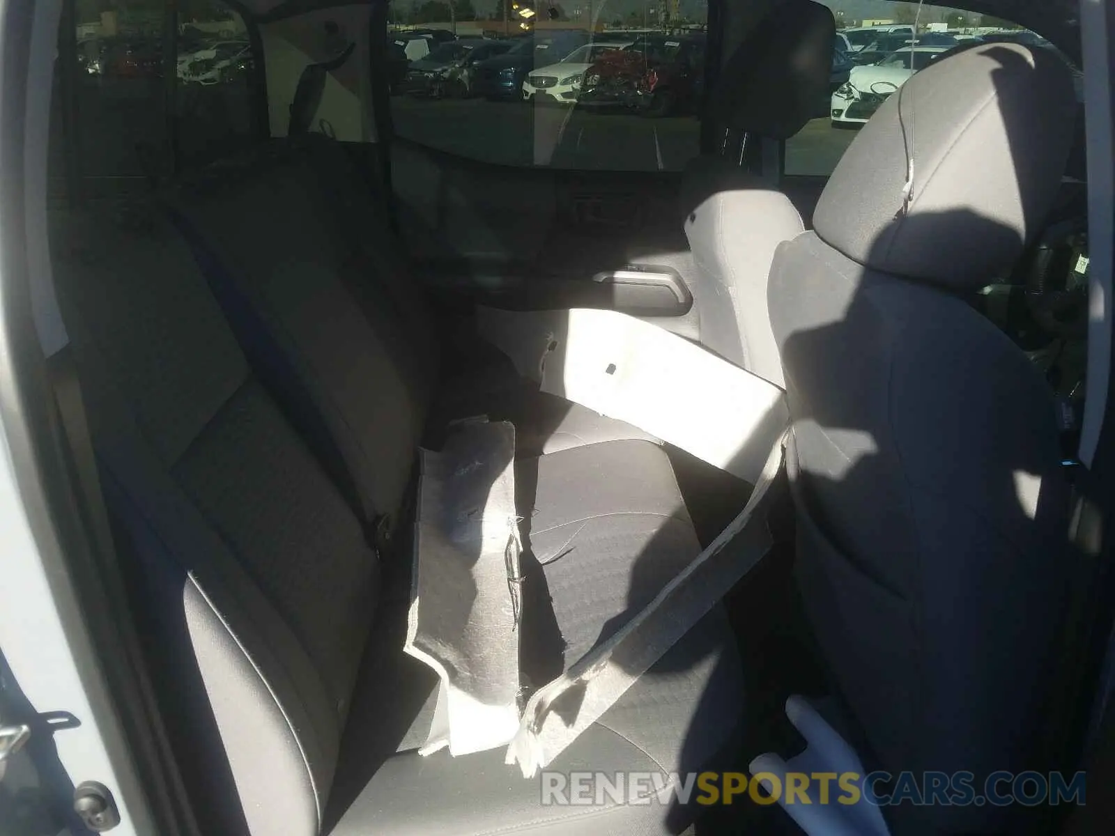 6 Photograph of a damaged car 3TMAZ5CN0KM111243 TOYOTA TACOMA 2019