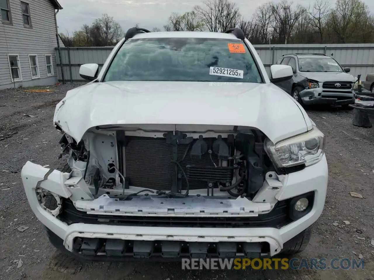 5 Фотография поврежденного автомобиля 3TMAZ5CN1KM081640 TOYOTA TACOMA 2019