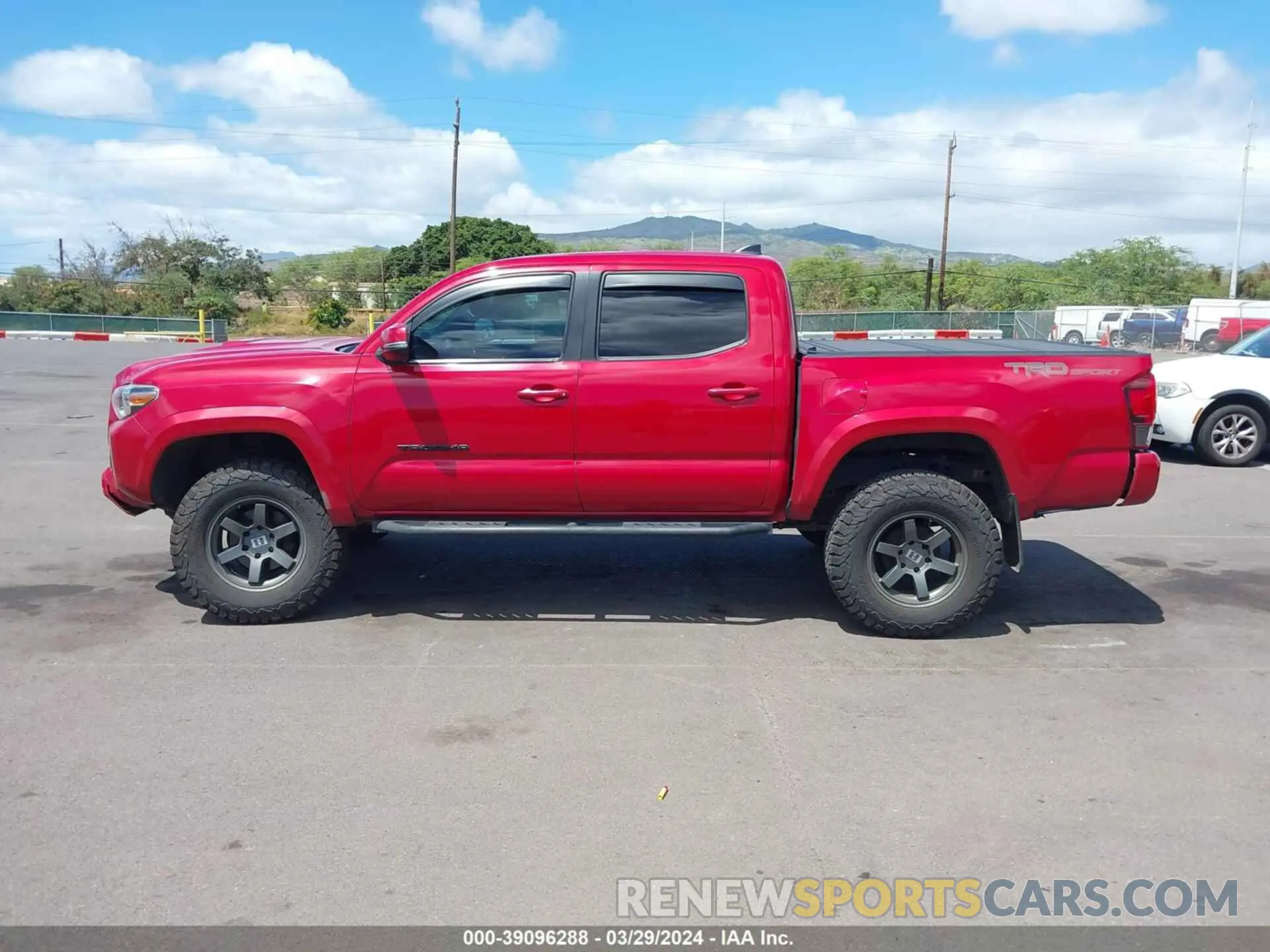 14 Photograph of a damaged car 3TMAZ5CN1KM102292 TOYOTA TACOMA 2019