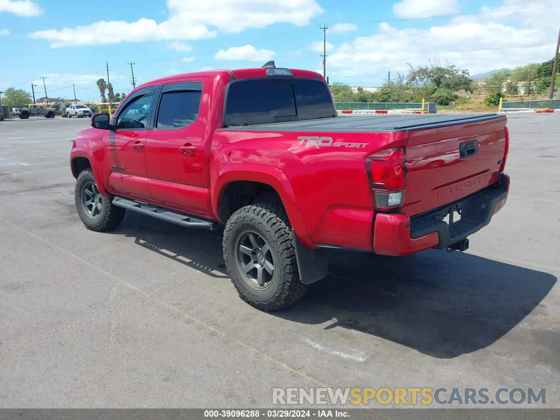 3 Photograph of a damaged car 3TMAZ5CN1KM102292 TOYOTA TACOMA 2019