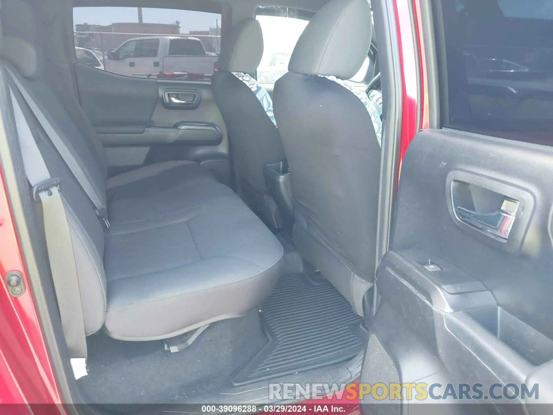 8 Photograph of a damaged car 3TMAZ5CN1KM102292 TOYOTA TACOMA 2019