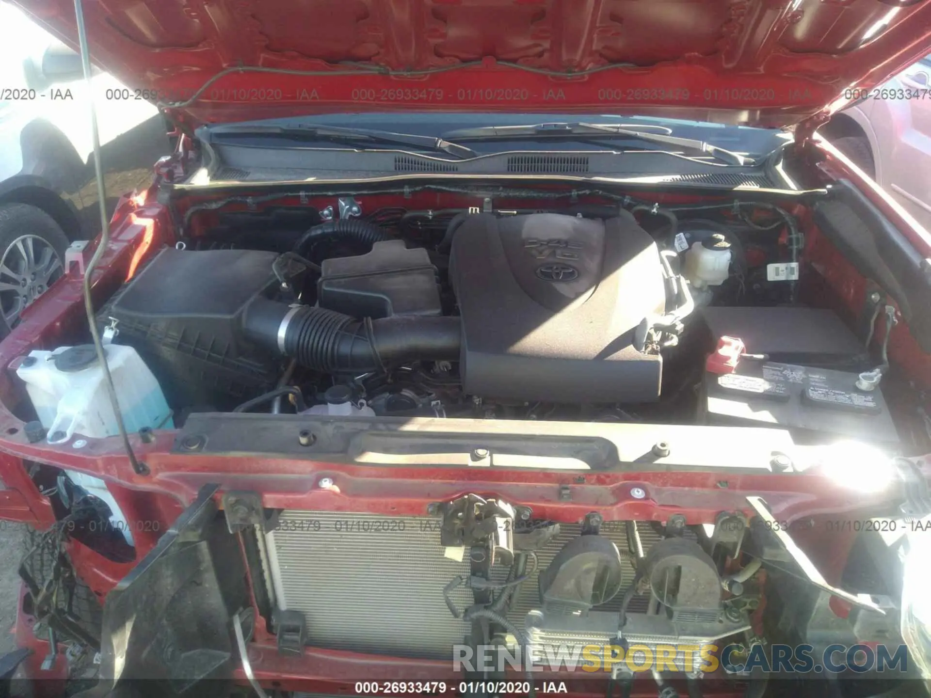 10 Photograph of a damaged car 3TMAZ5CN1KM113373 TOYOTA TACOMA 2019